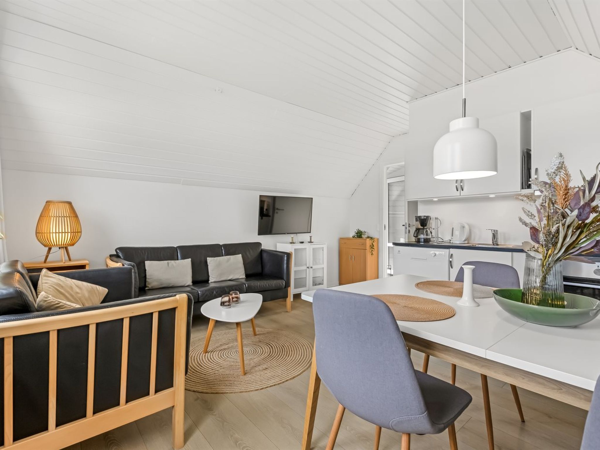 "Lotte" - 2.3km from the sea - Inside
