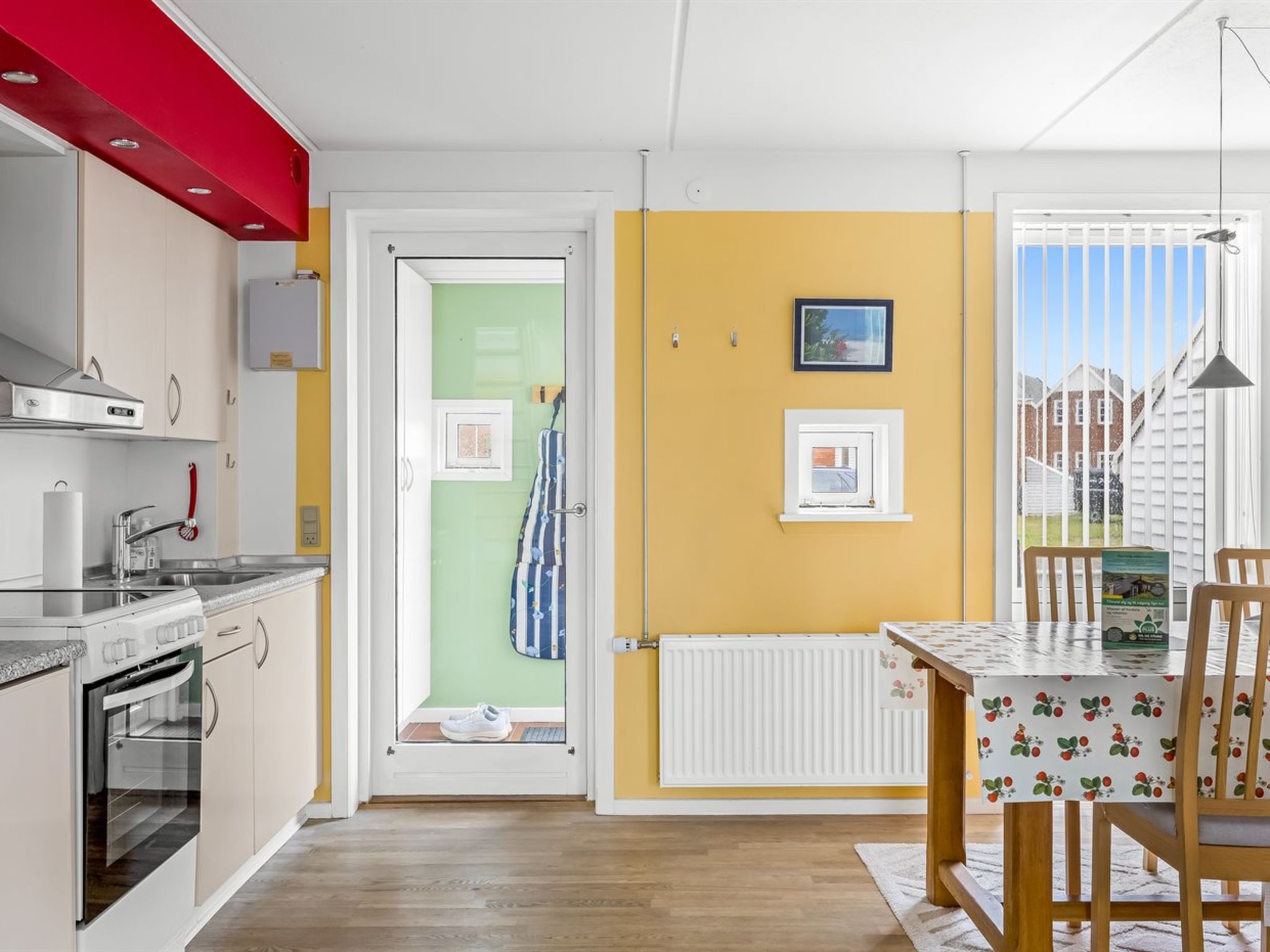 "Fotij" - 2.3km from the sea - Binnen