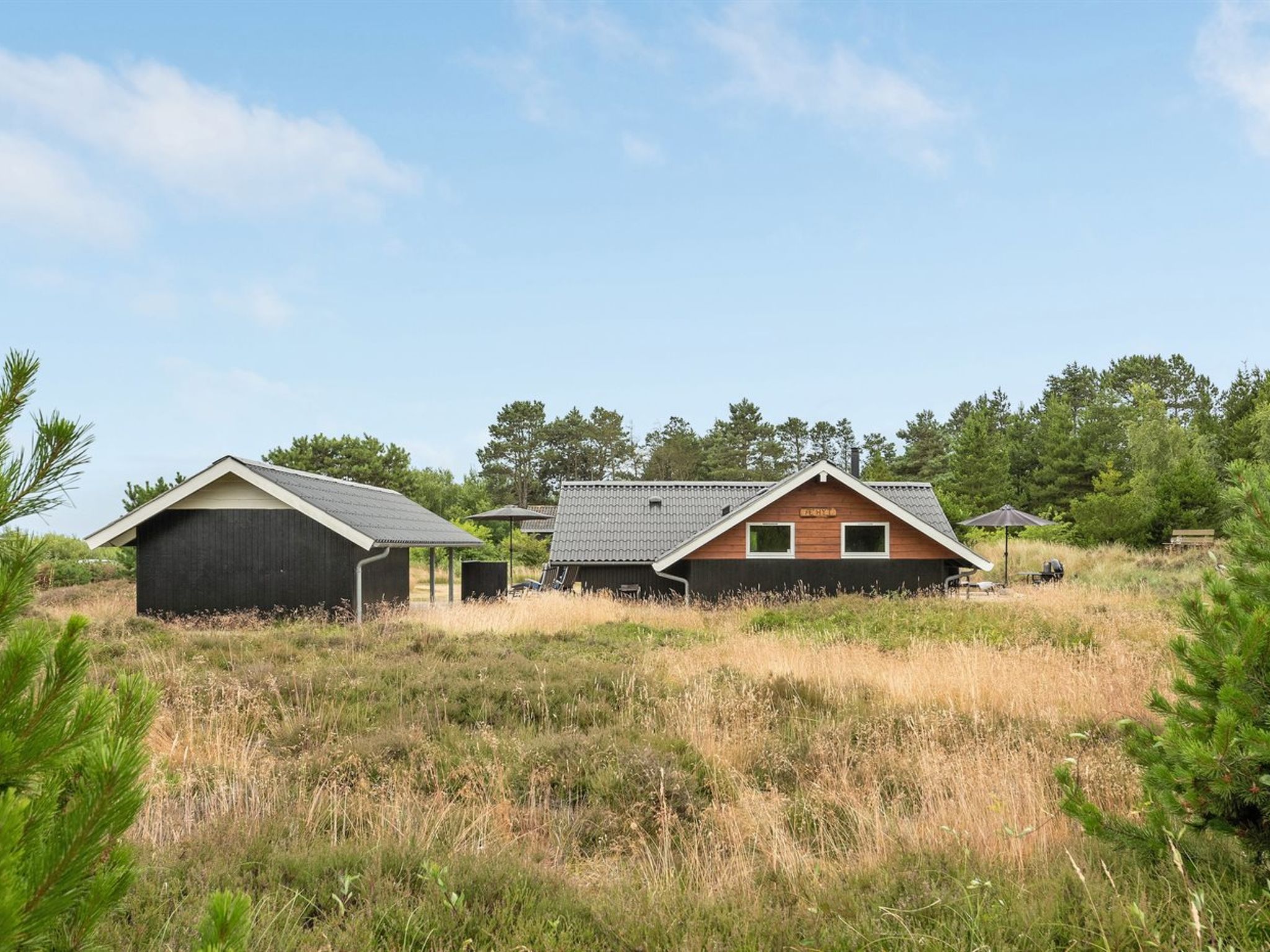 "Torbjörn" - 1.1km from the sea - Draußen