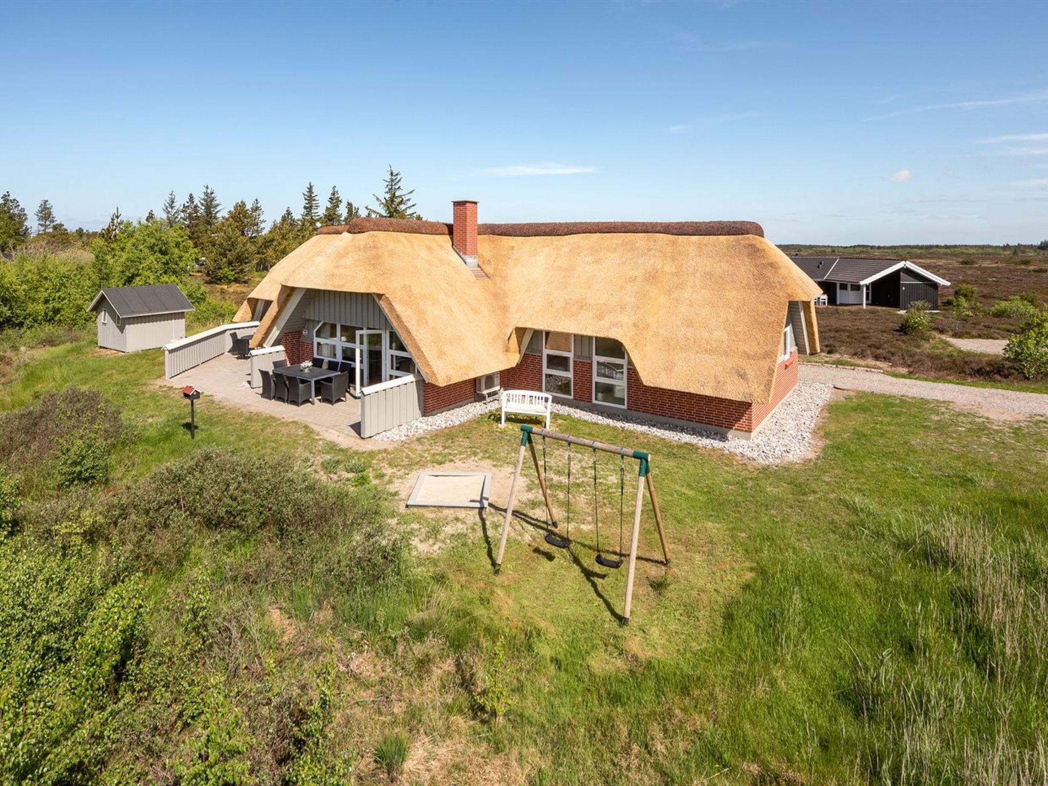 "Atti" - 2.5km from the sea