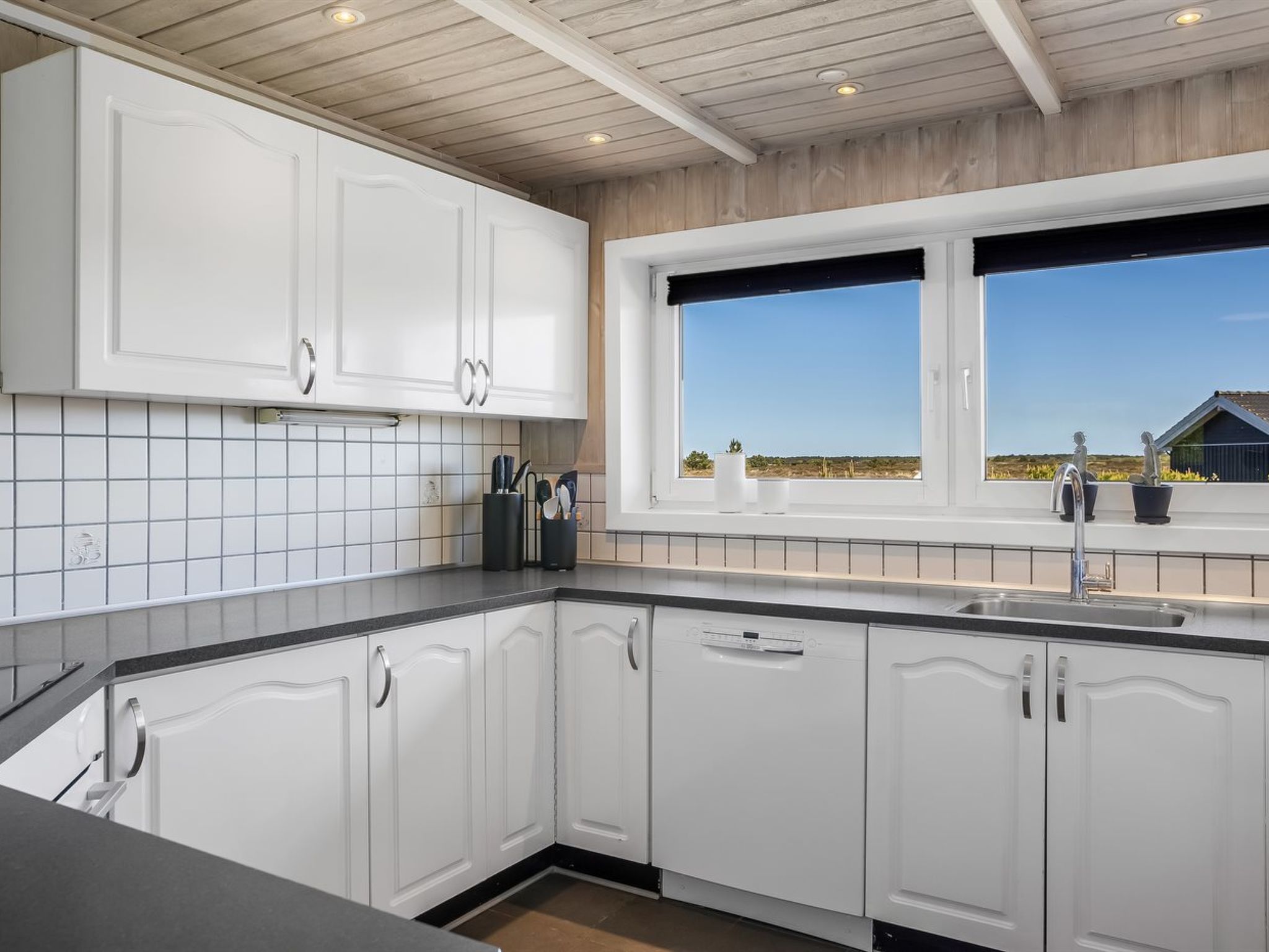 Maison "Atti" - 2.5km from the sea – Cuisine et coin repas, photo 8 sur 32