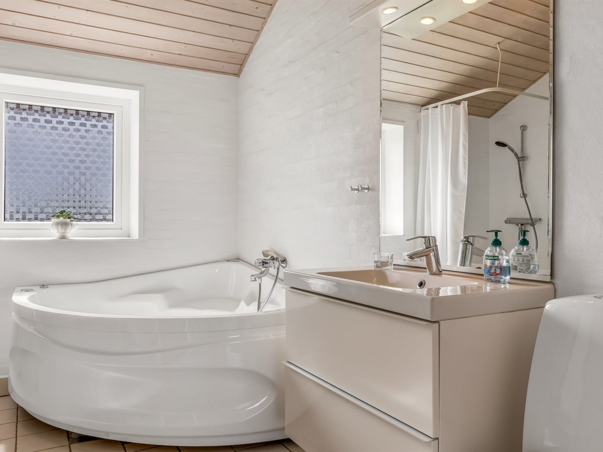 "Gudmar" - 500m from the sea - Drinnen