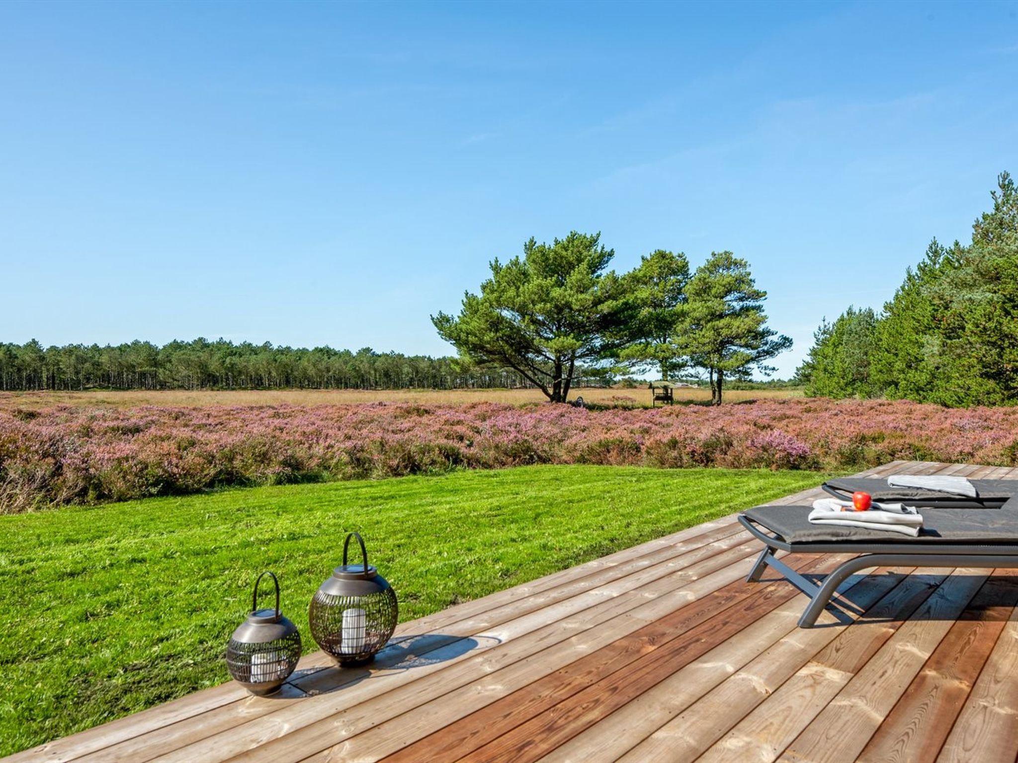 "Tea" - 2.7km from the sea-Buiten