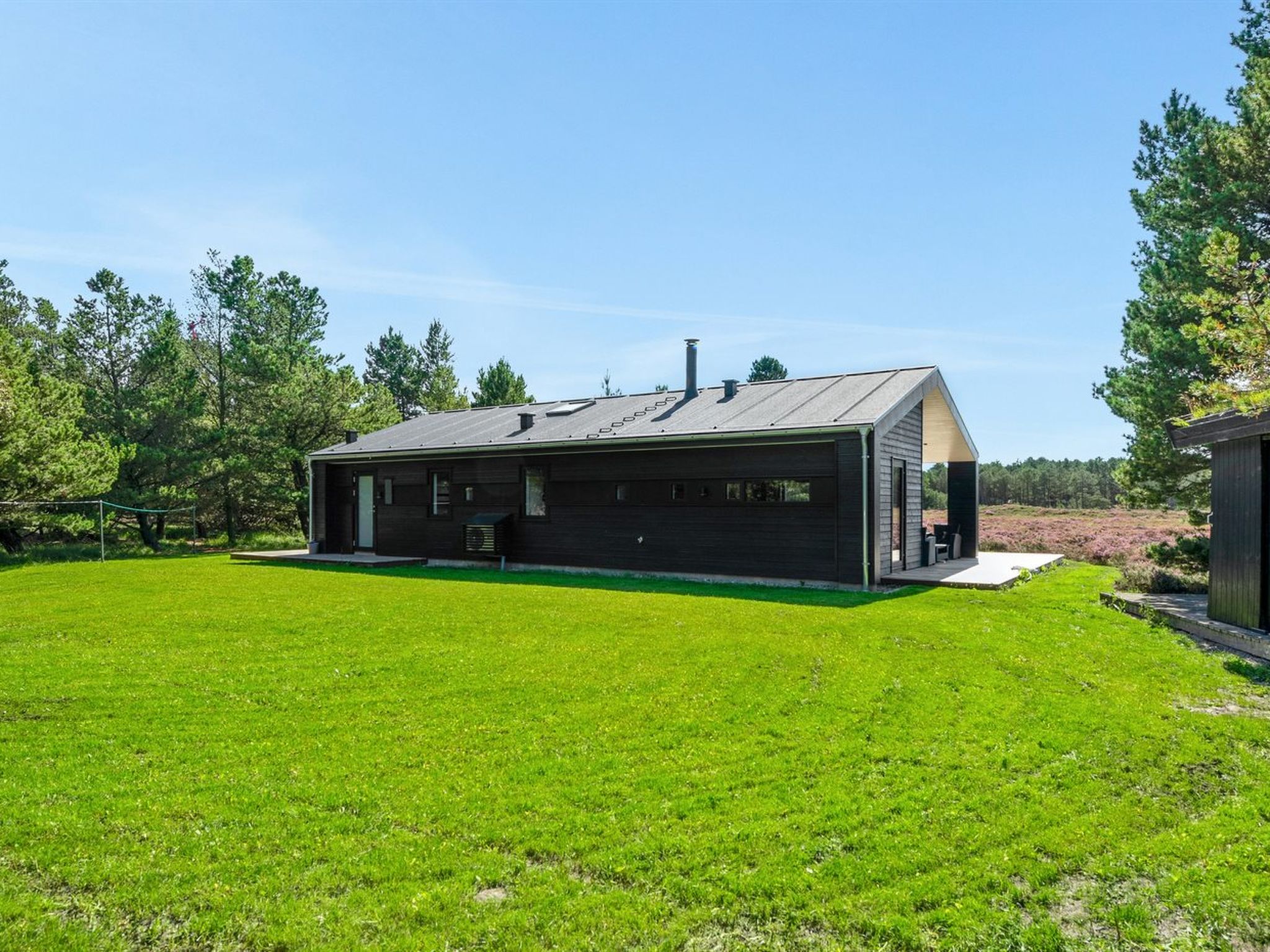 "Tea" - 2.7km from the sea - Buiten