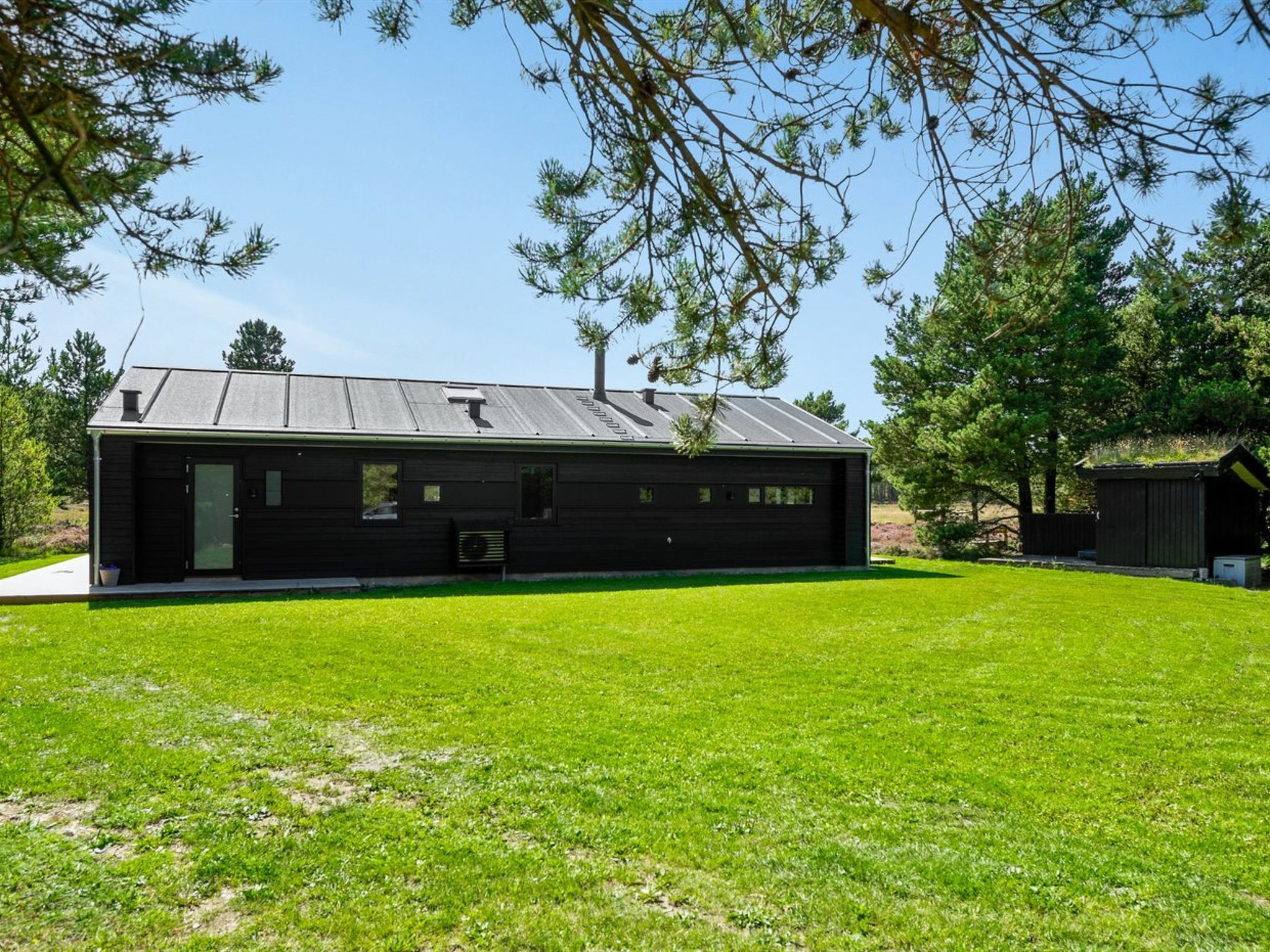 "Tea" - 2.7km from the sea - Buiten