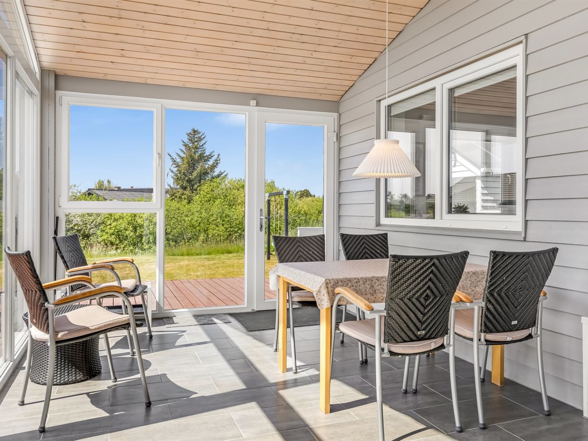 "Eldora" - 1.4km from the sea-Drinnen