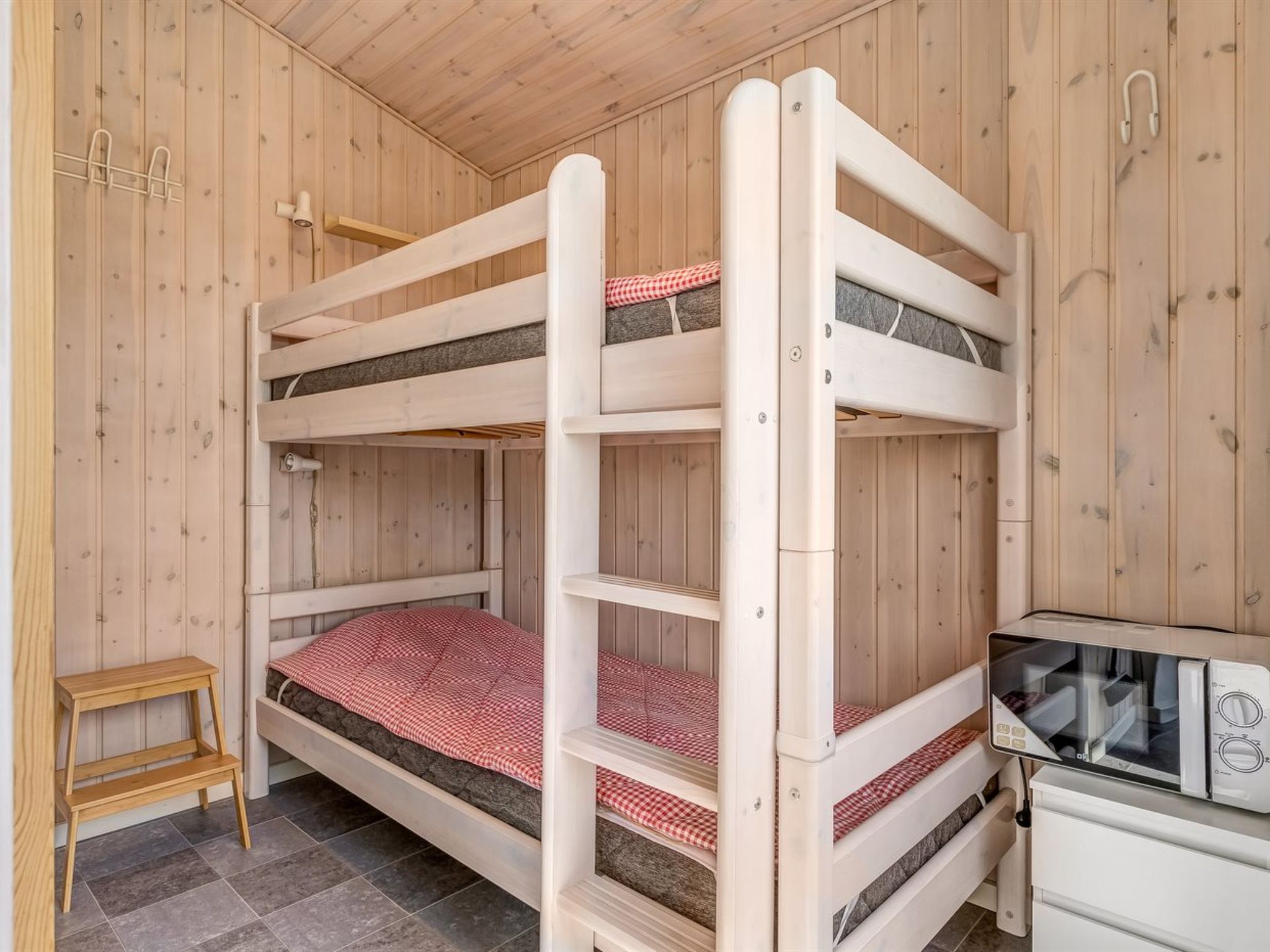 "Eldora" - 1.4km from the sea-Binnen