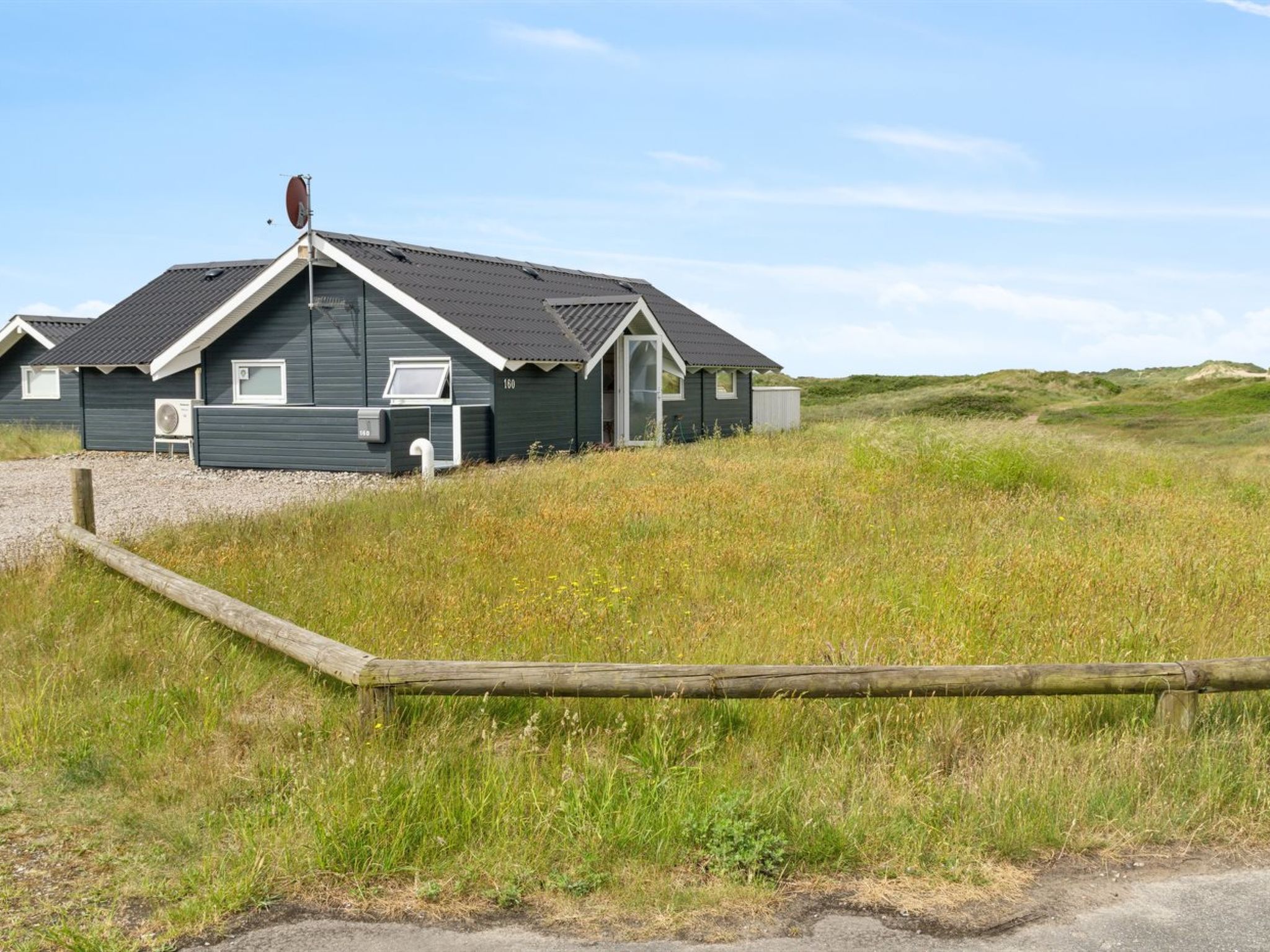 "Betti" - 300m from the sea - Outside