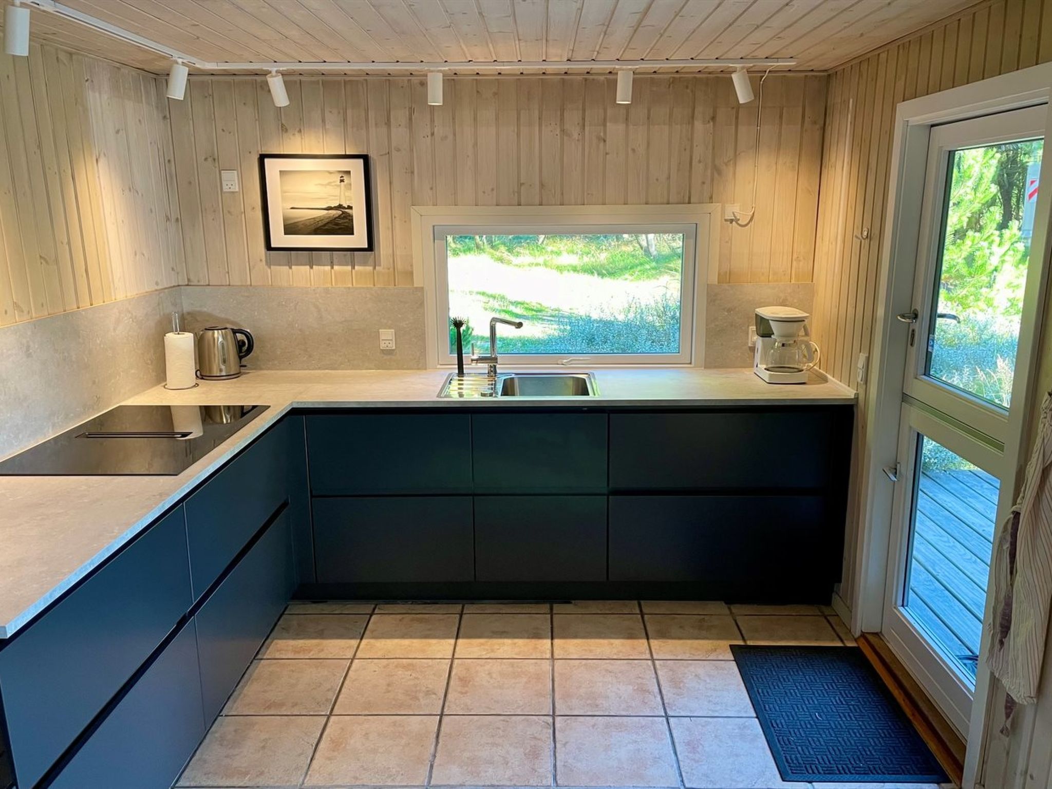 "Karri" - 1.1km from the sea-Binnen
