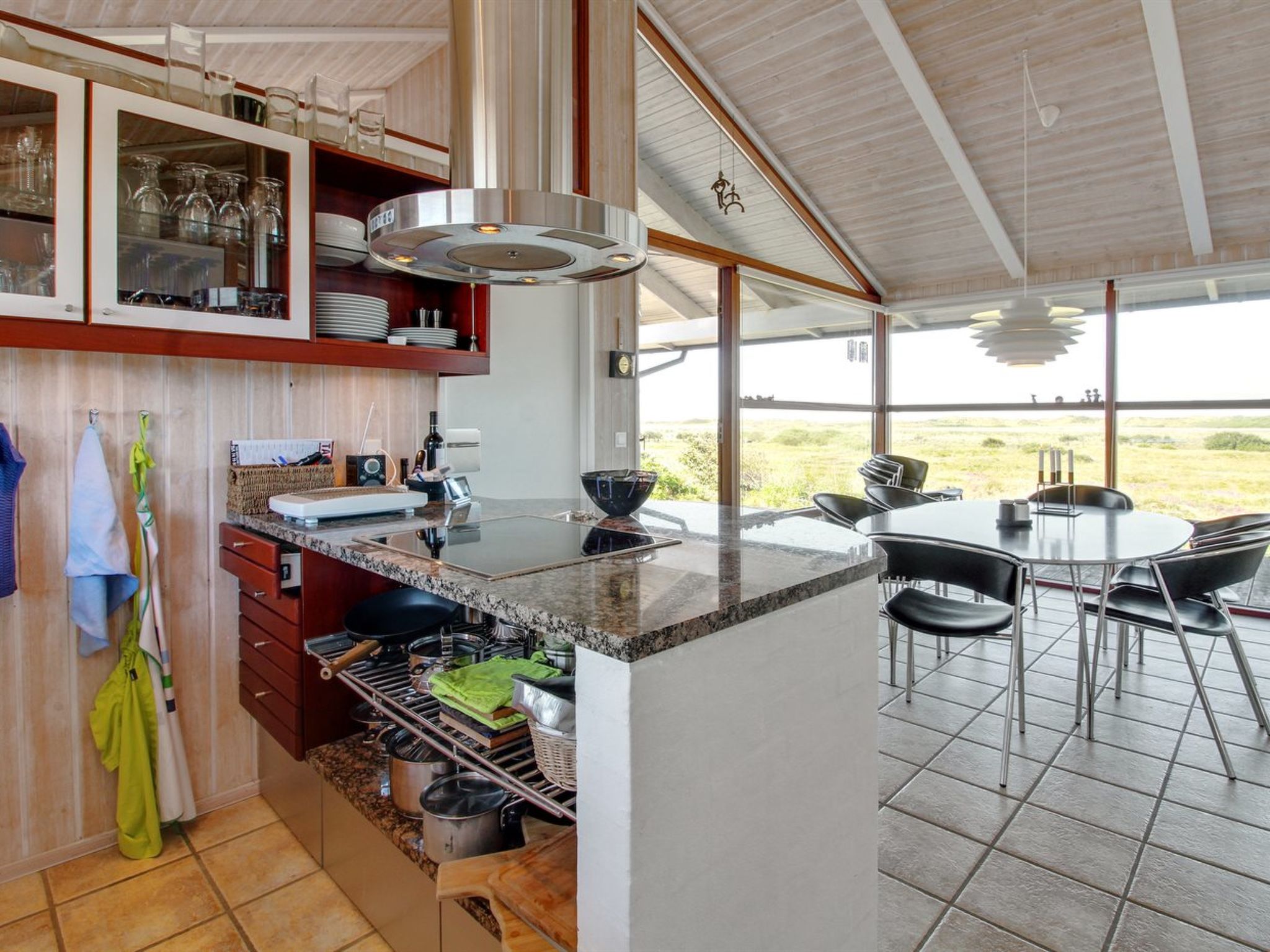 "Alim" - 300m from the sea - Binnen