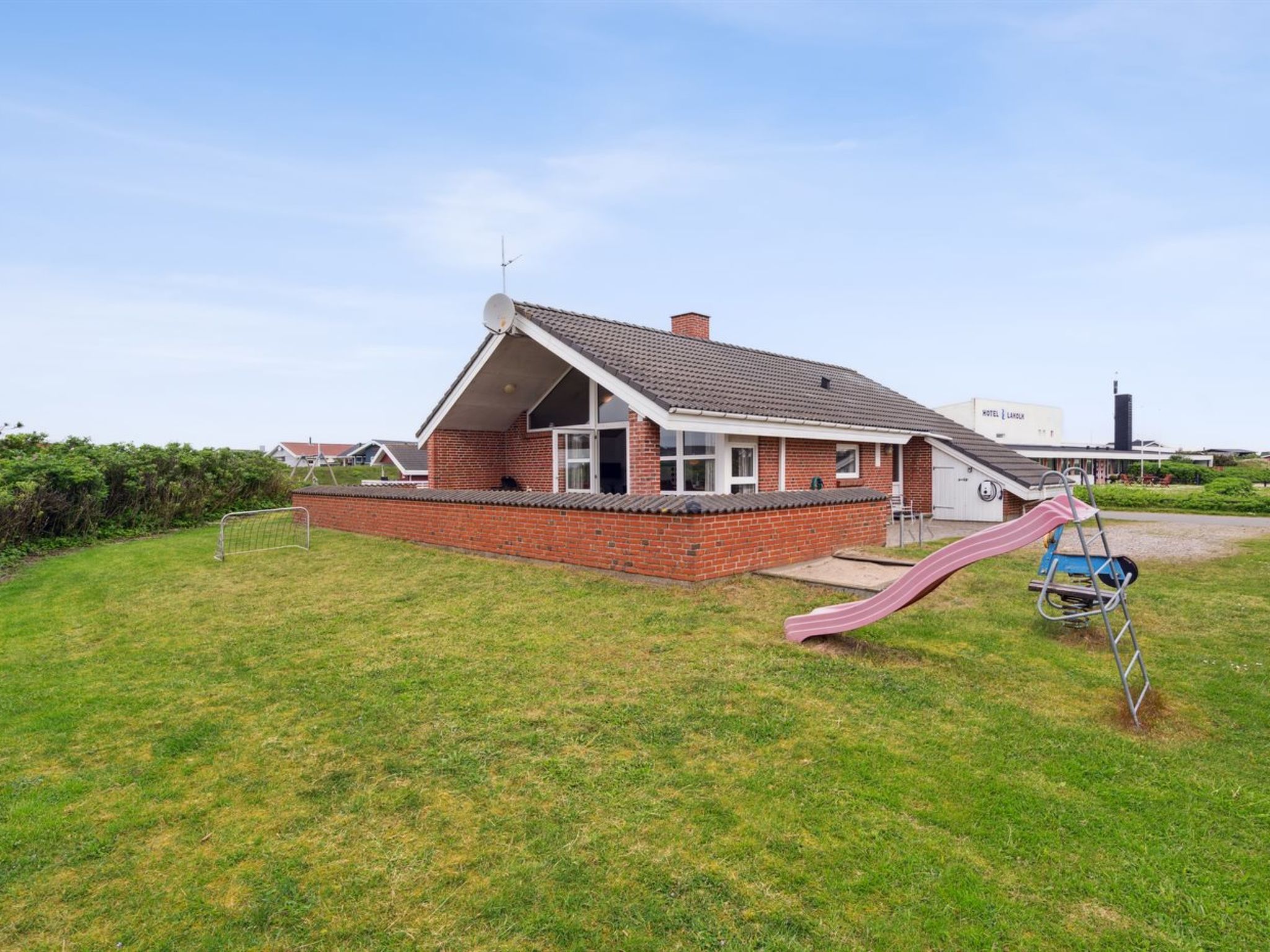 "Mari" - 400m from the sea - Buiten