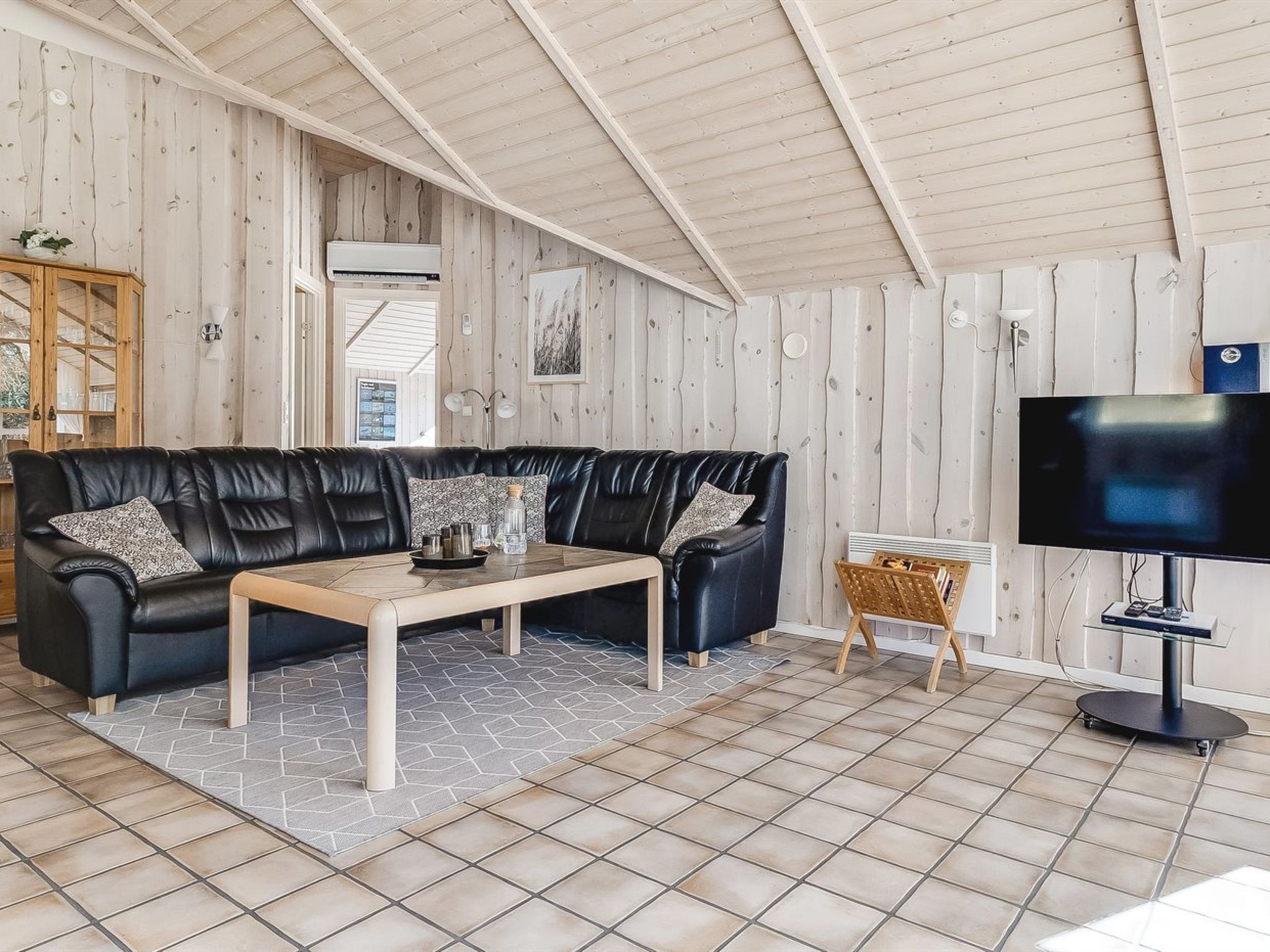 "Tovi" - 4km from the sea - Drinnen