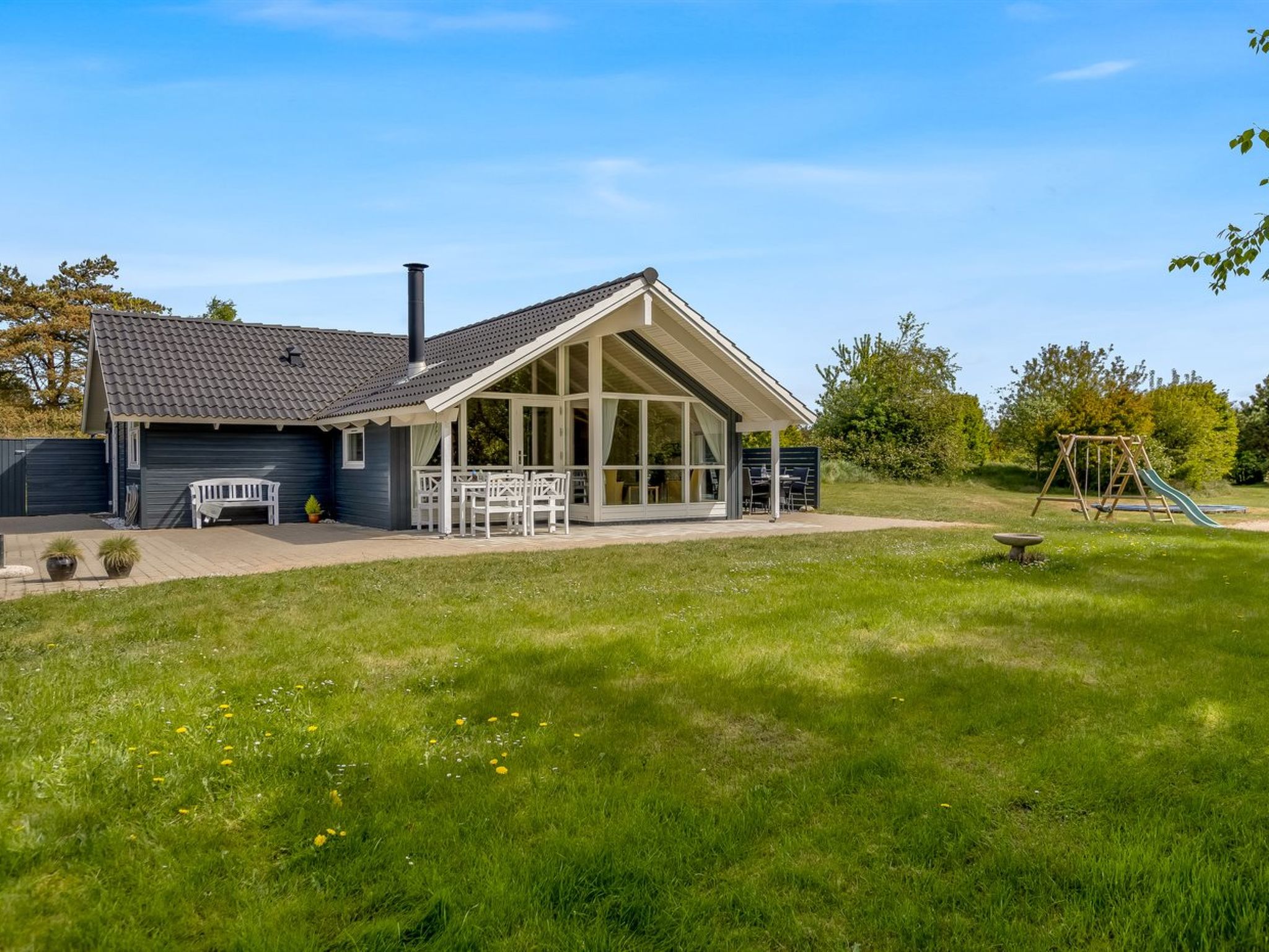 "Tovi" - 4km from the sea - Draußen