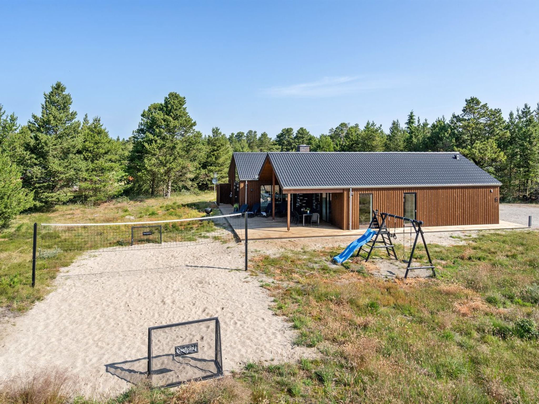 "Heidi" - 1km from the sea