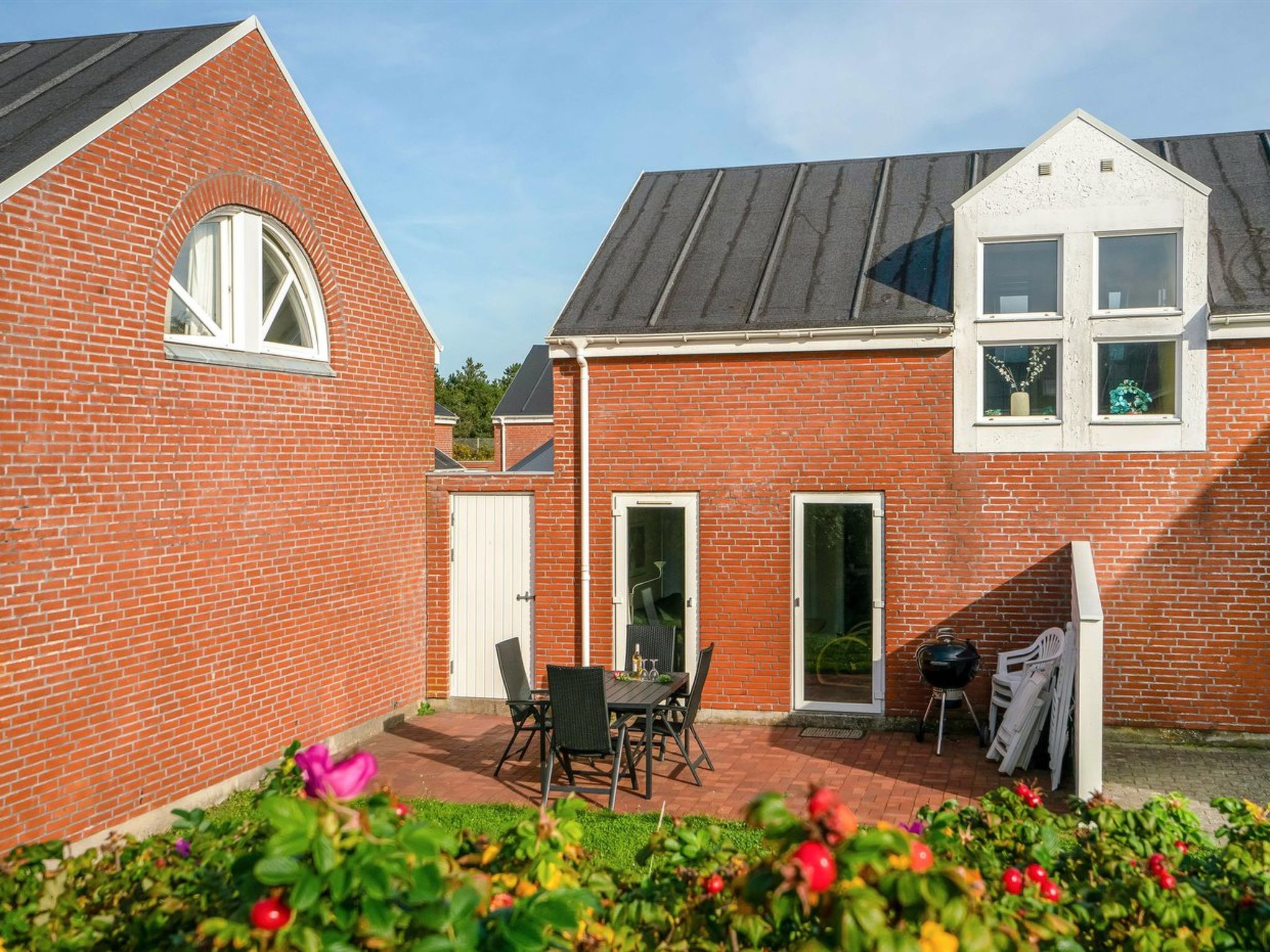 "Palni" - 2.3km from the sea - Outside