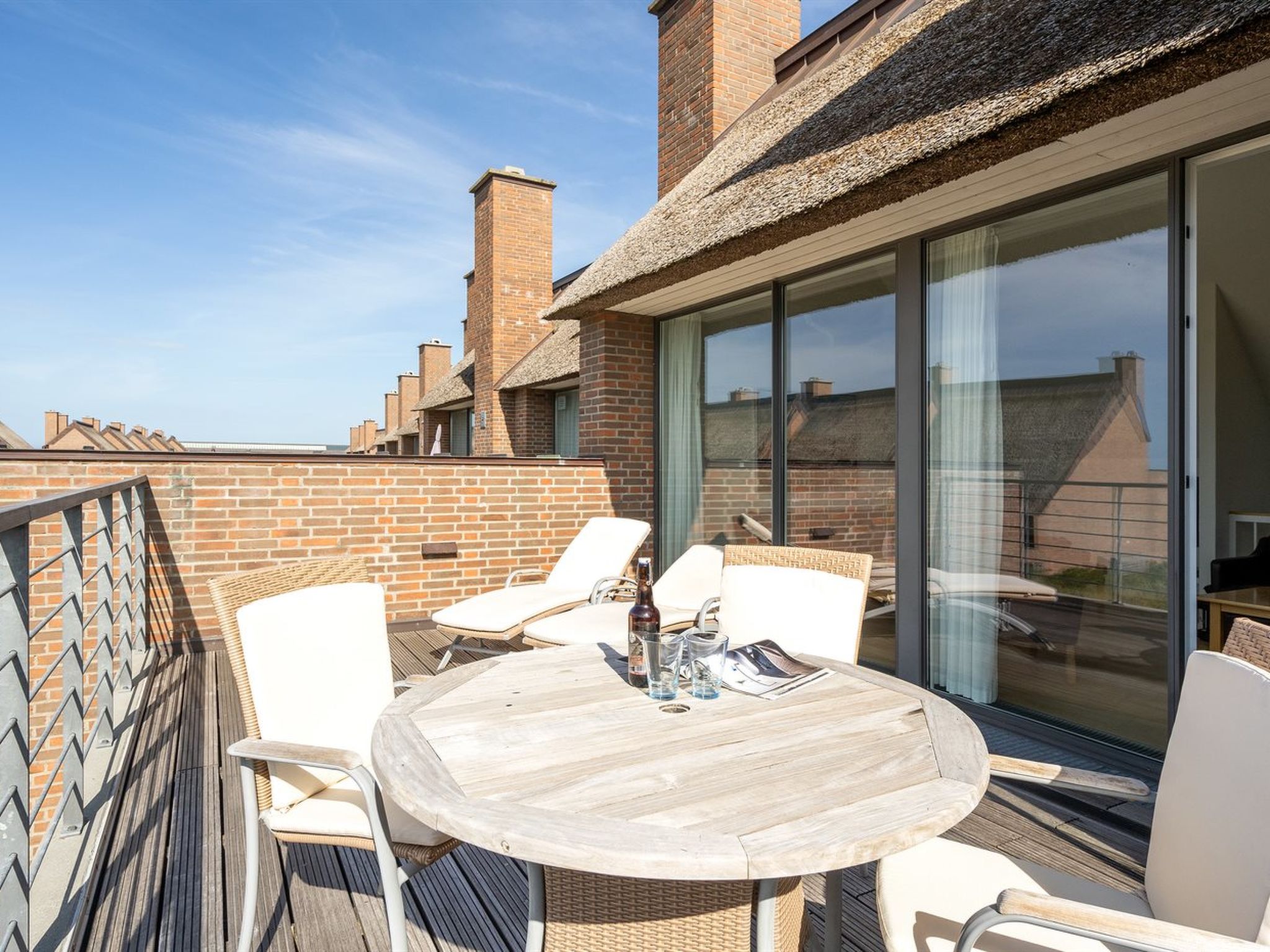 "Helgo" - 250m from the sea - Buiten