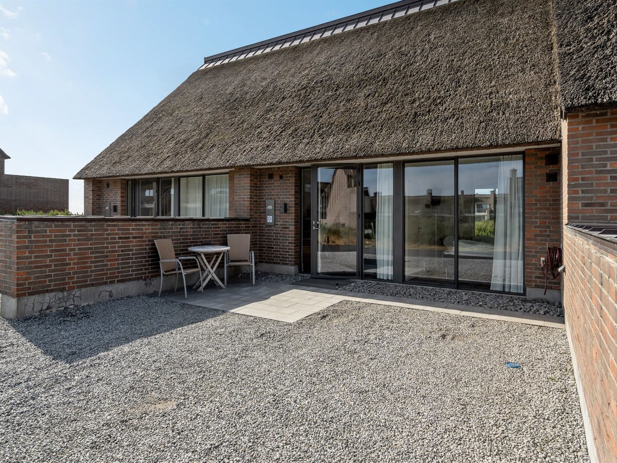 "Helgo" - 250m from the sea - Buiten