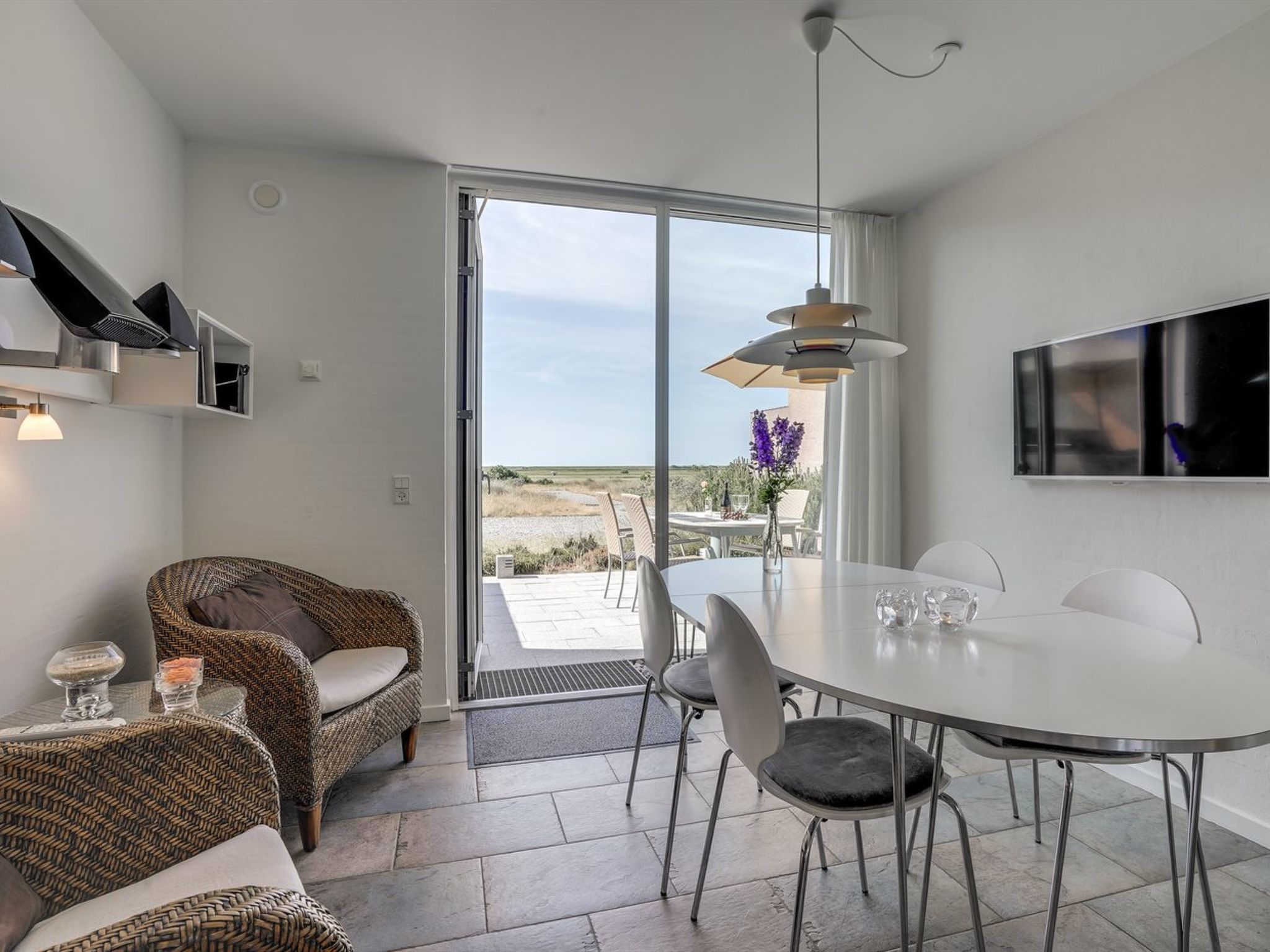 "Helgo" - 250m from the sea - Binnen