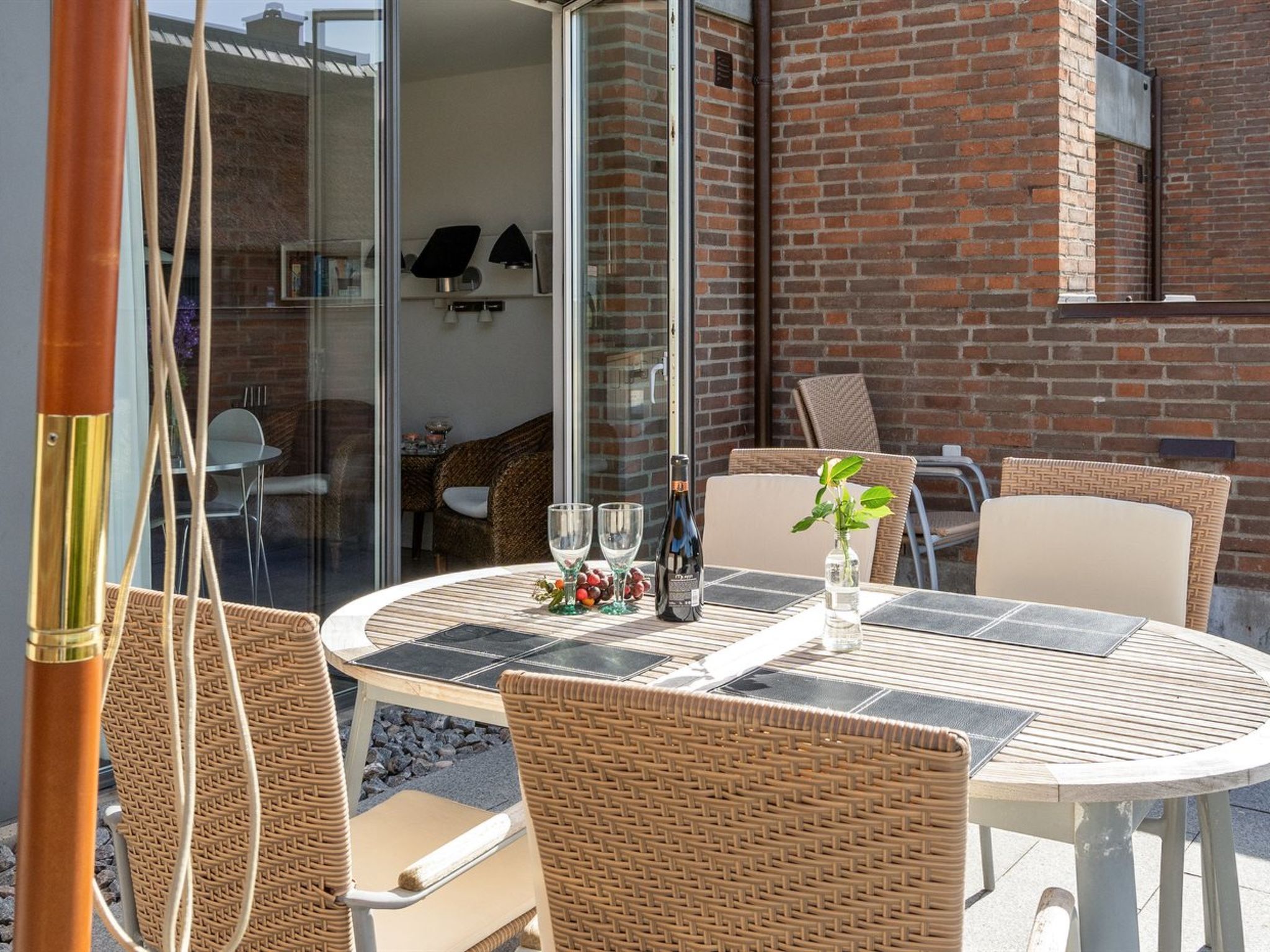 "Helgo" - 250m from the sea - Buiten