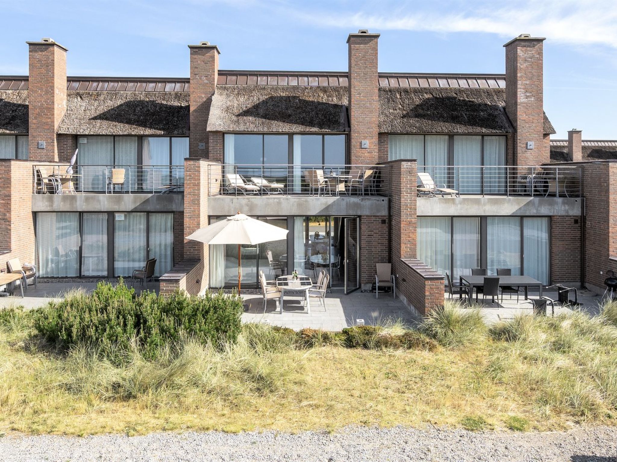 "Helgo" - 250m from the sea - Buiten
