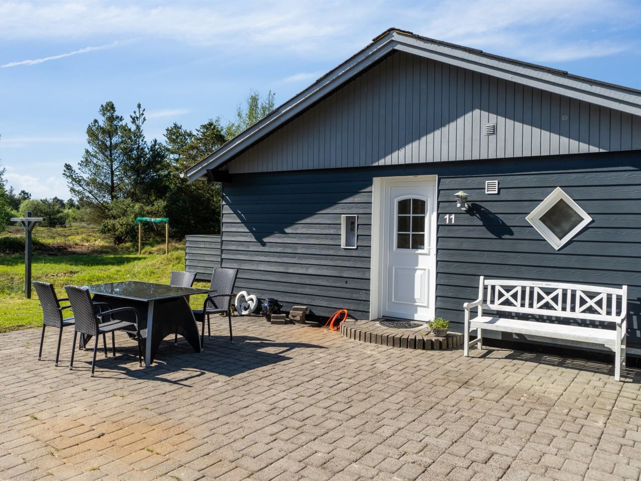 "Glenna" - 1.8km from the sea - Draußen
