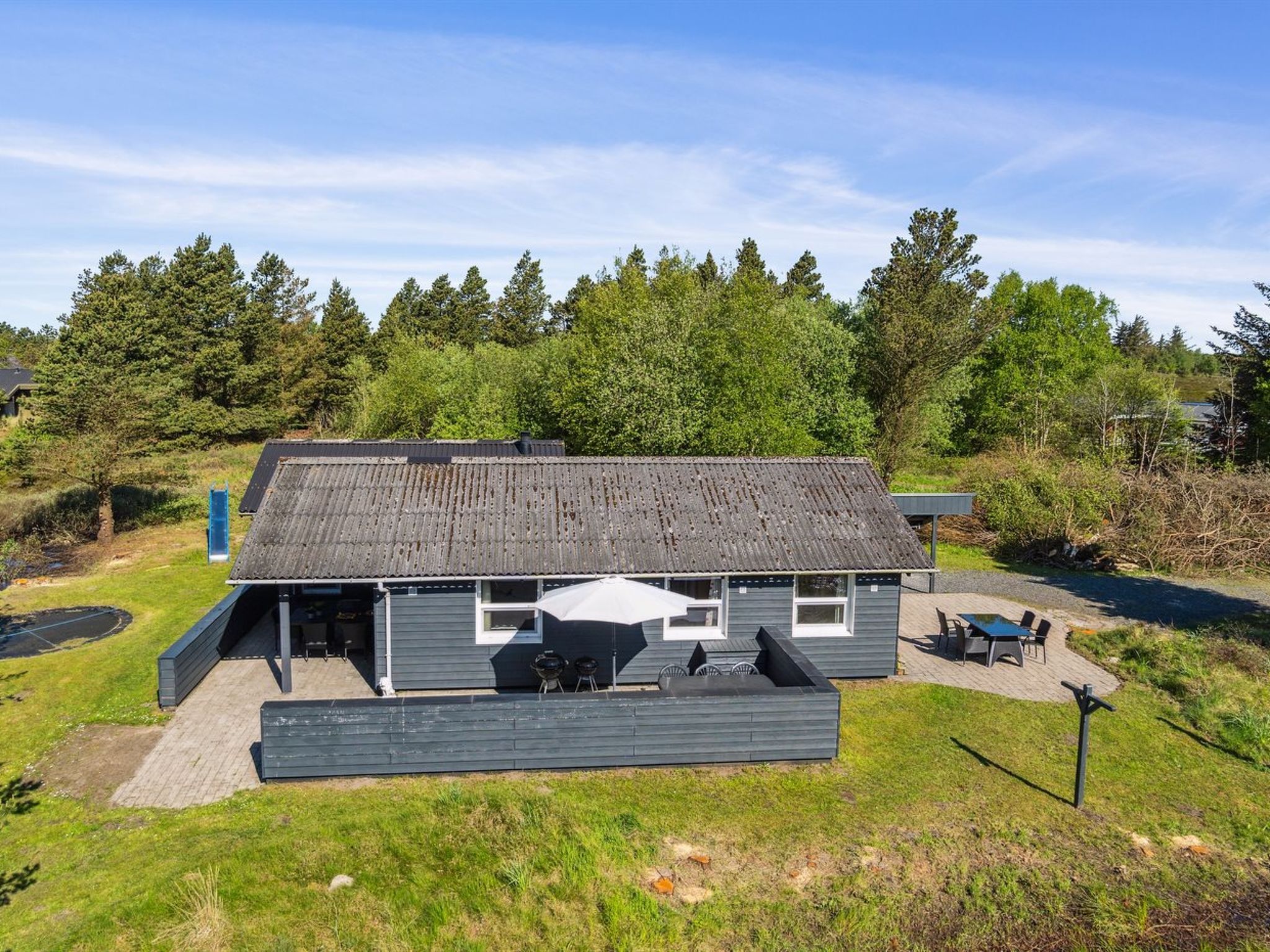 "Glenna" - 1.8km from the sea - Draußen