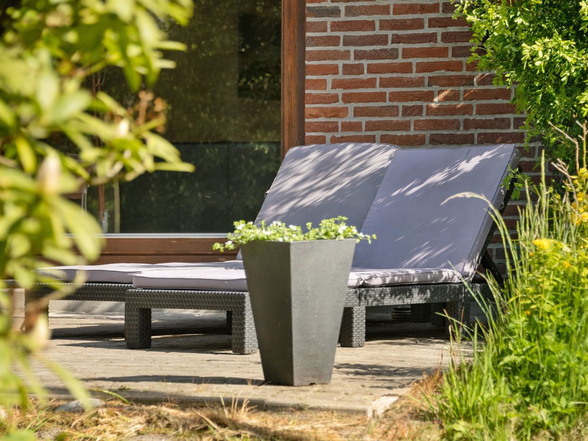 "Iiro" - 2.5km from the sea - Buiten