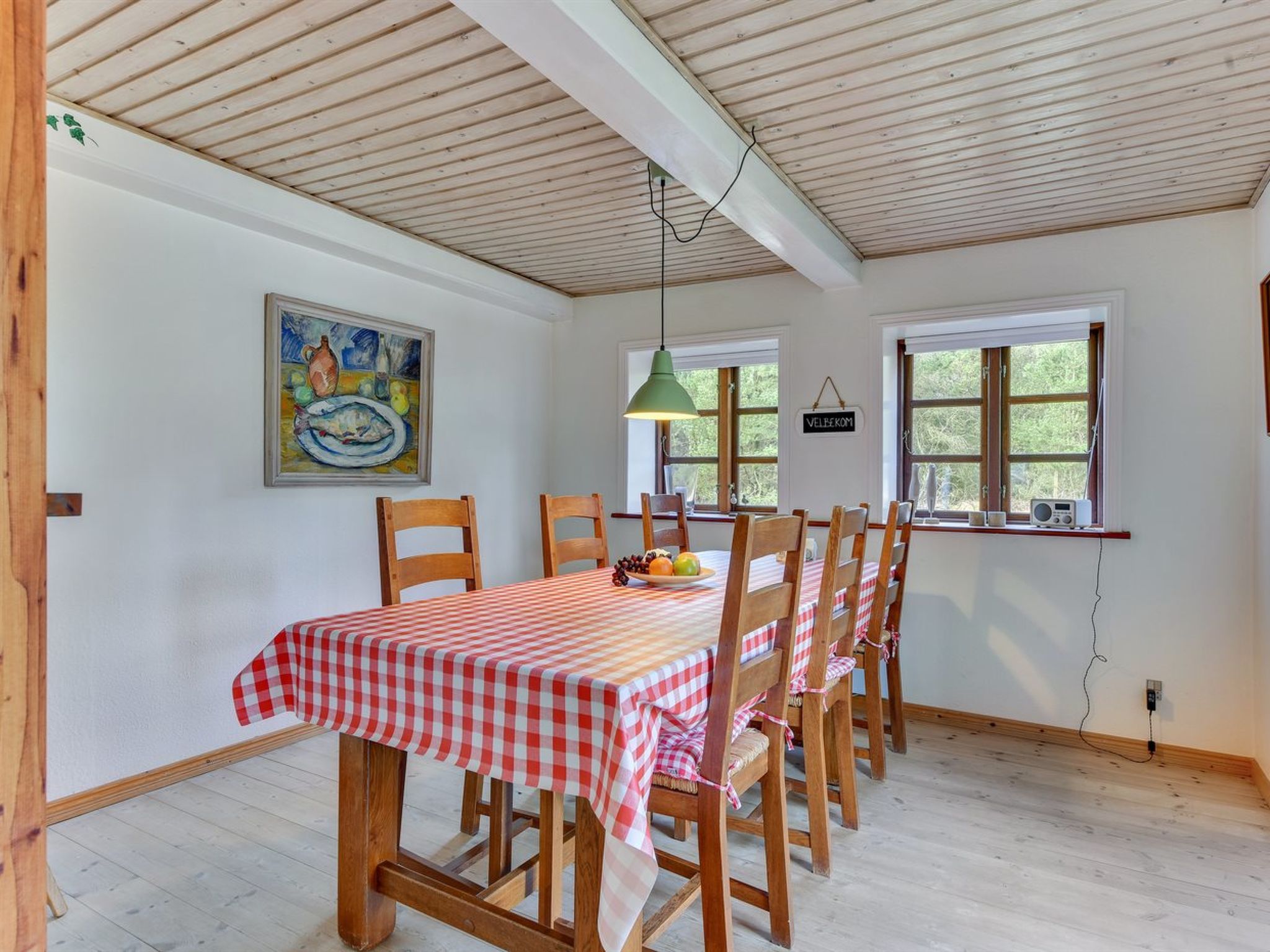 "Iiro" - 2.5km from the sea - Binnen