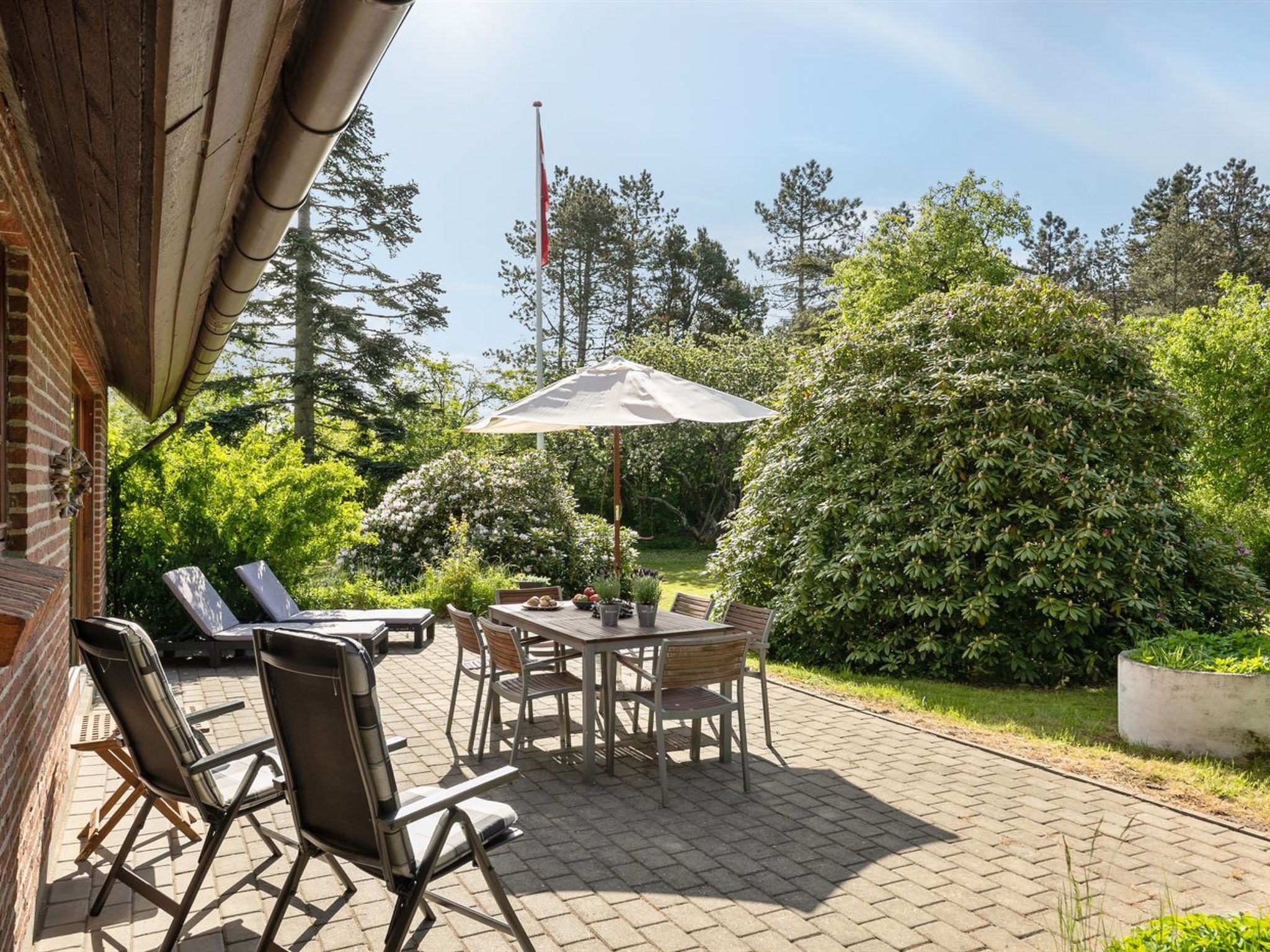 "Iiro" - 2.5km from the sea - Buiten