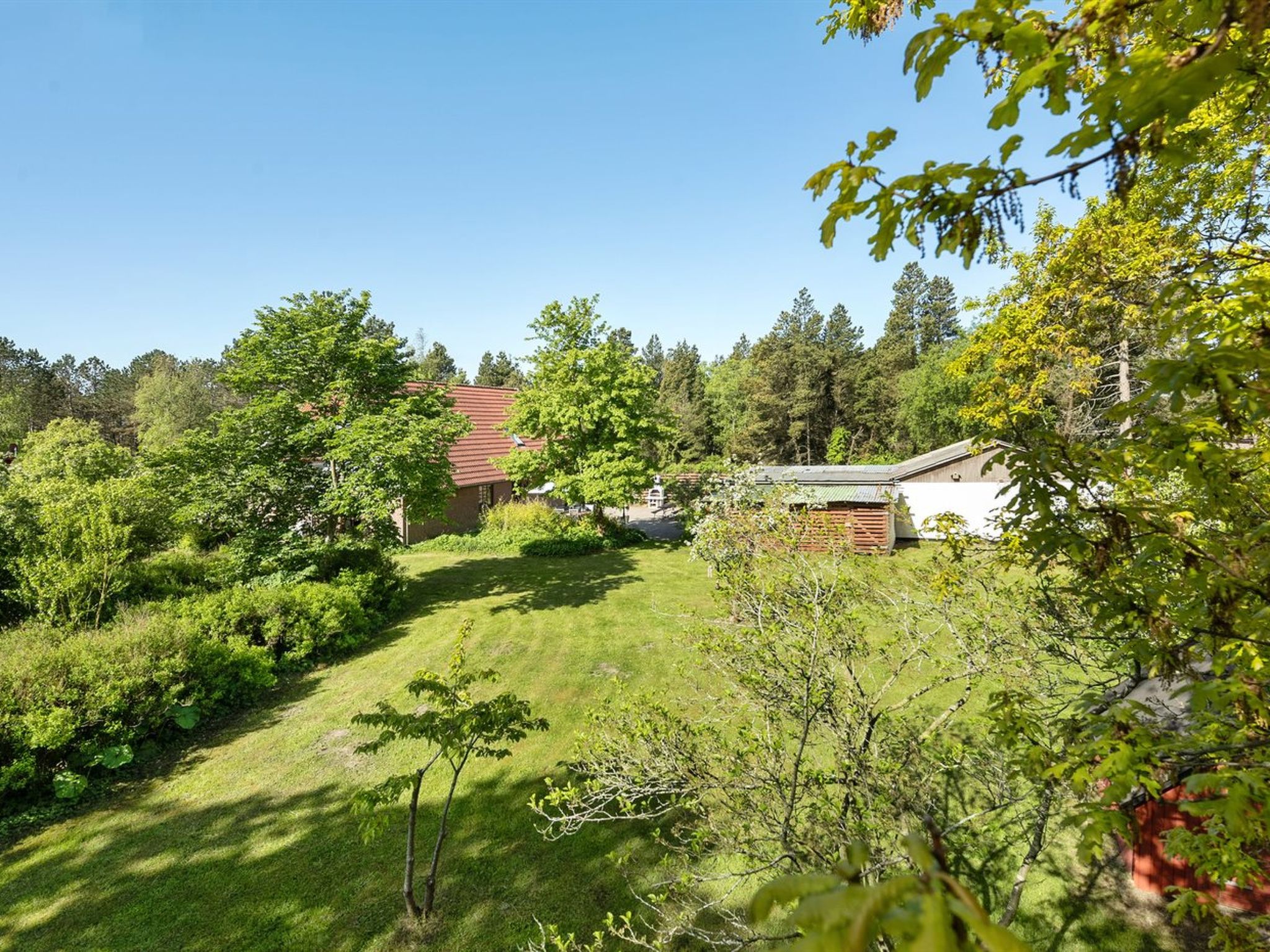 "Iiro" - 2.5km from the sea - Buiten