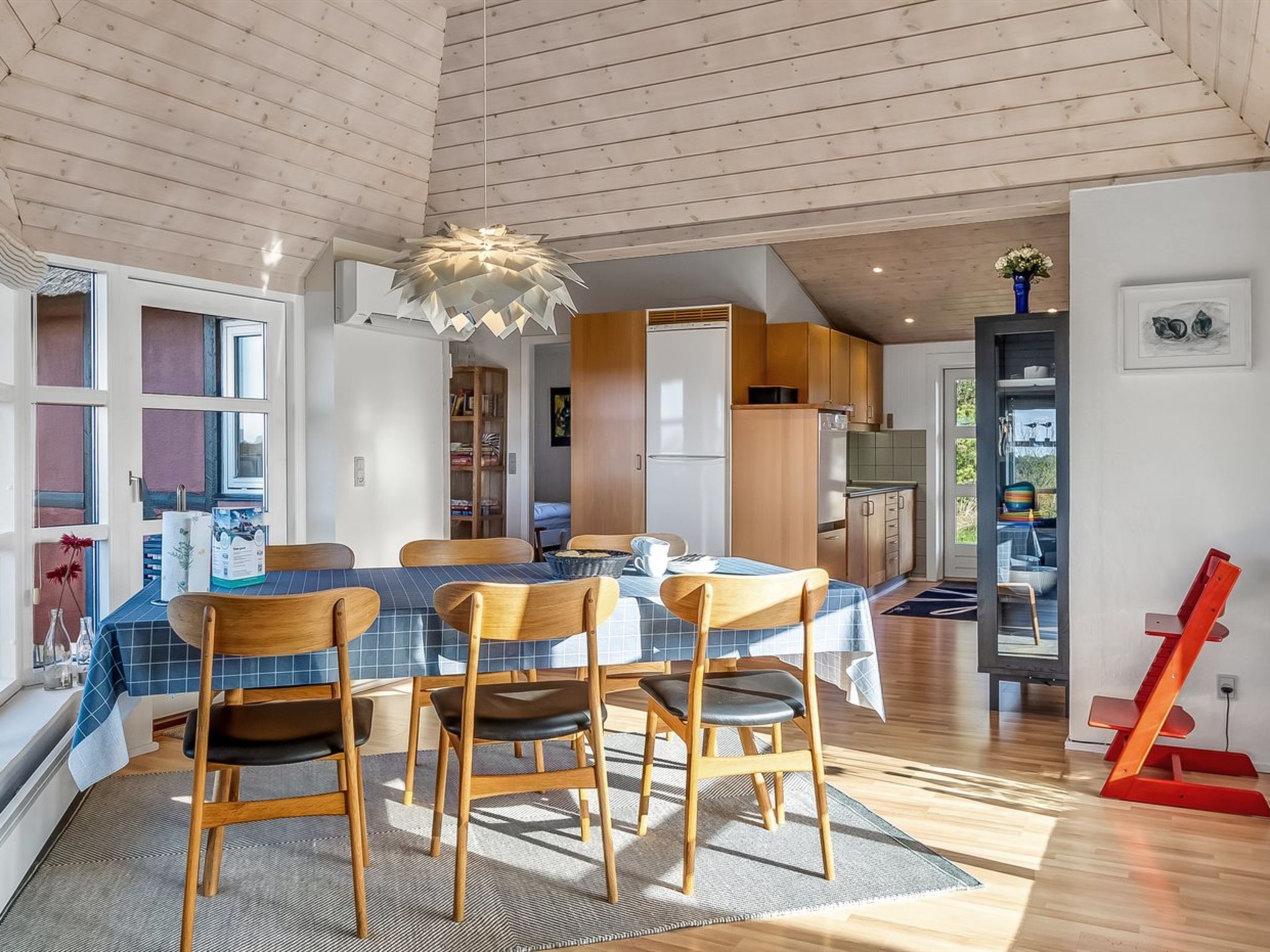 "Dietmar" - 2.8km from the sea - Inside