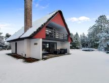 Vrijstaande familiebolide met sauna en speelparadijs op 2,5 km van zee - thumbnail 3