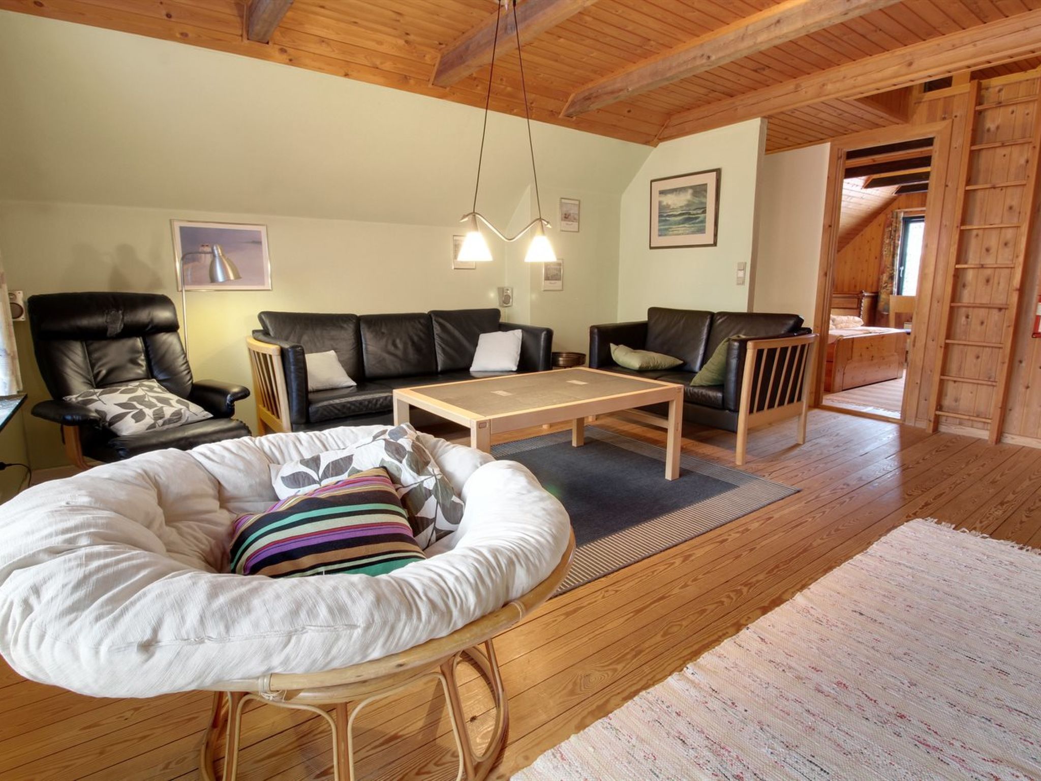 "Vendela" - 2.5km from the sea