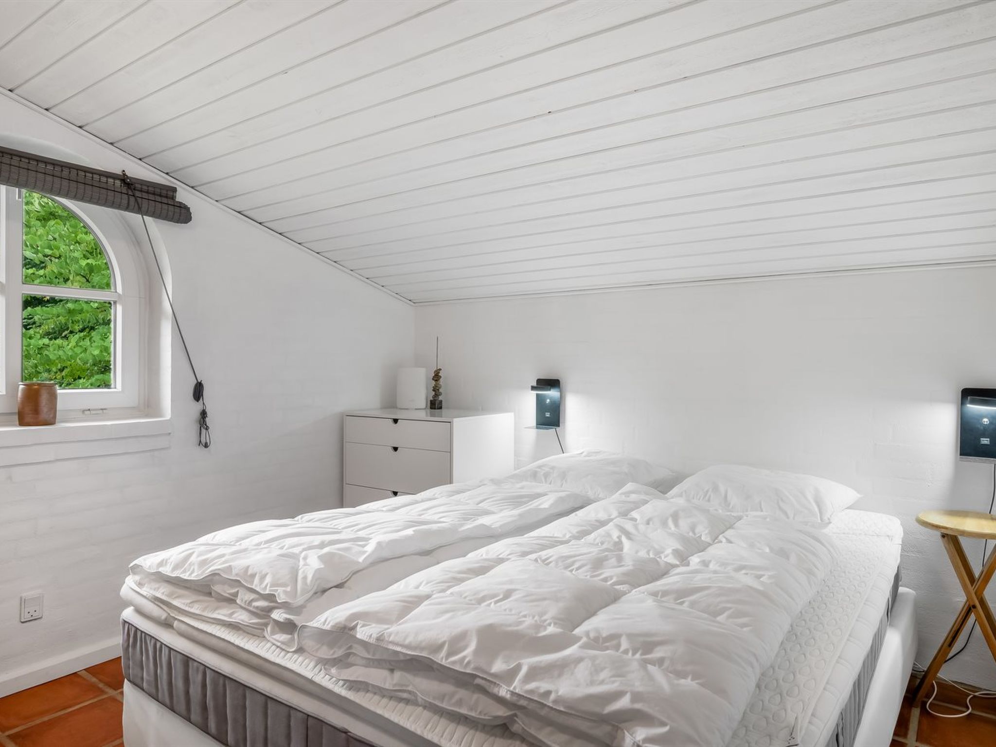 "Tabetha" - 24km from the sea - Binnen