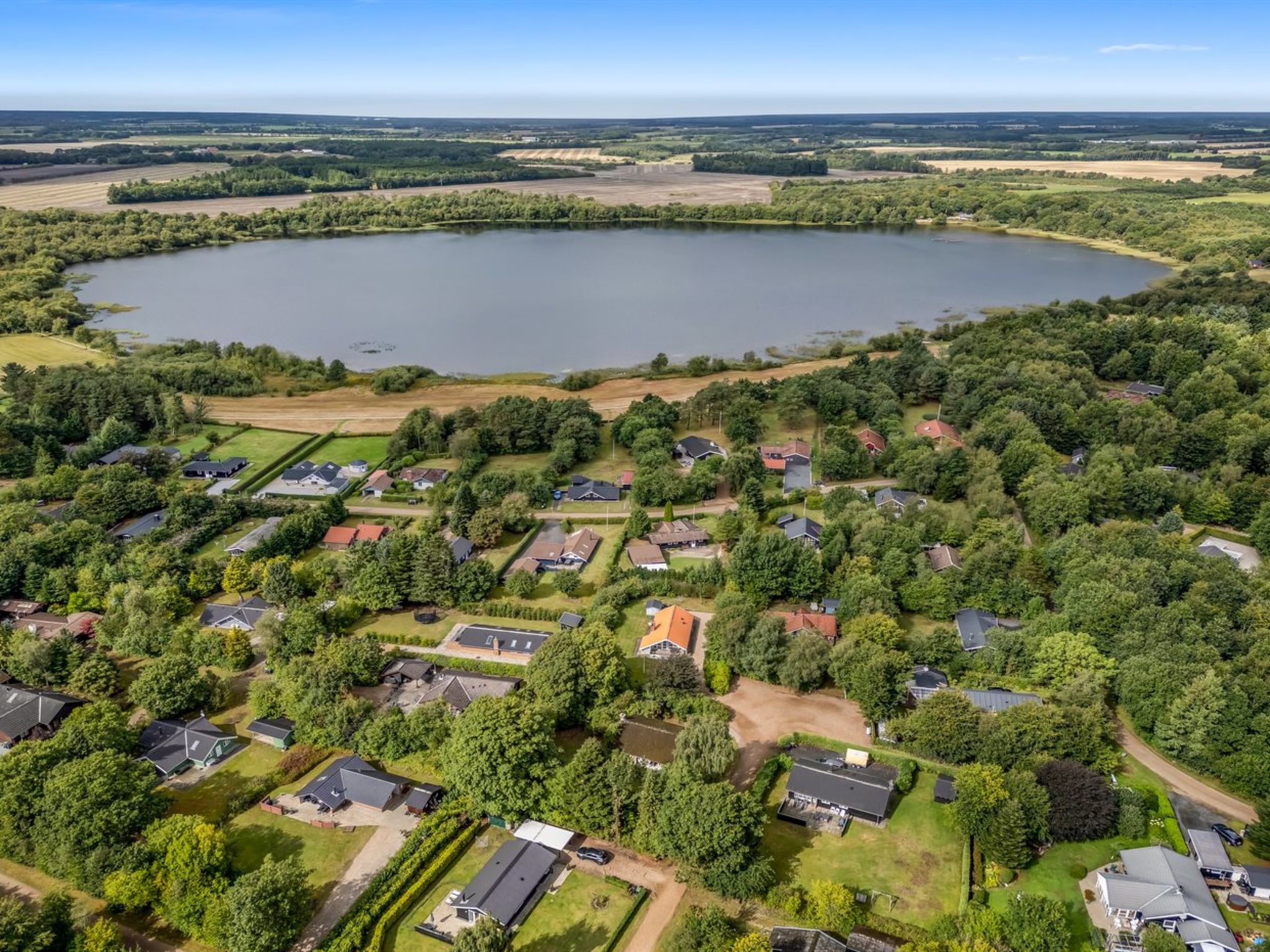 "Erikka" - 40km from the sea - Buiten