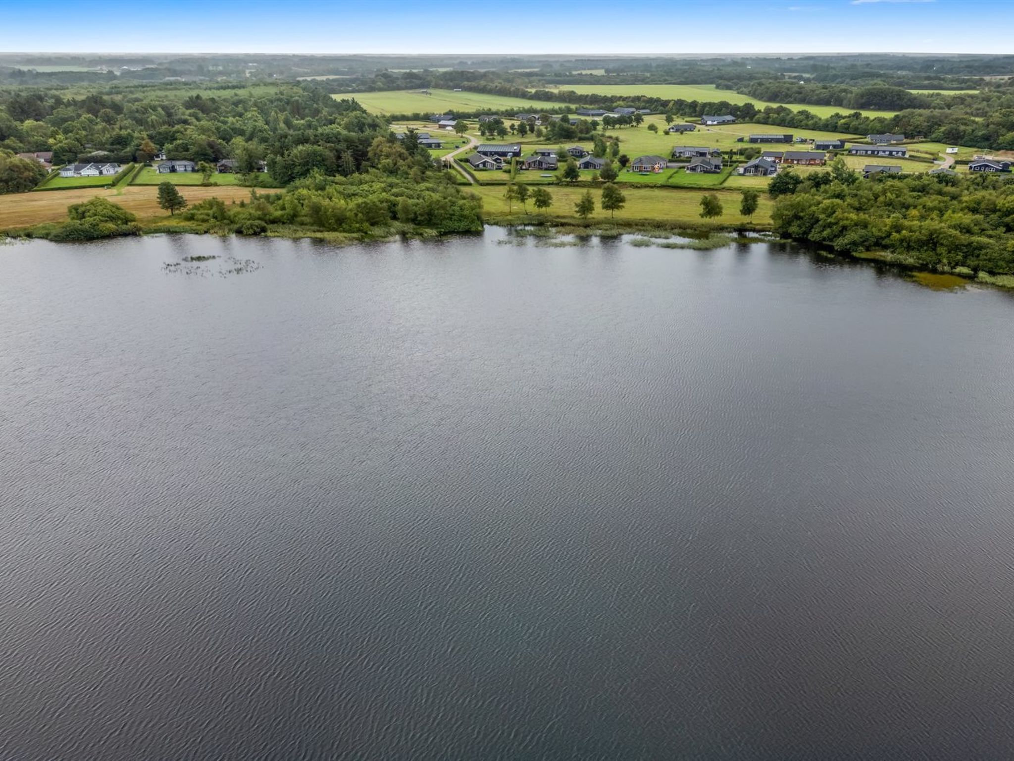 "Erikka" - 40km from the sea - Buiten