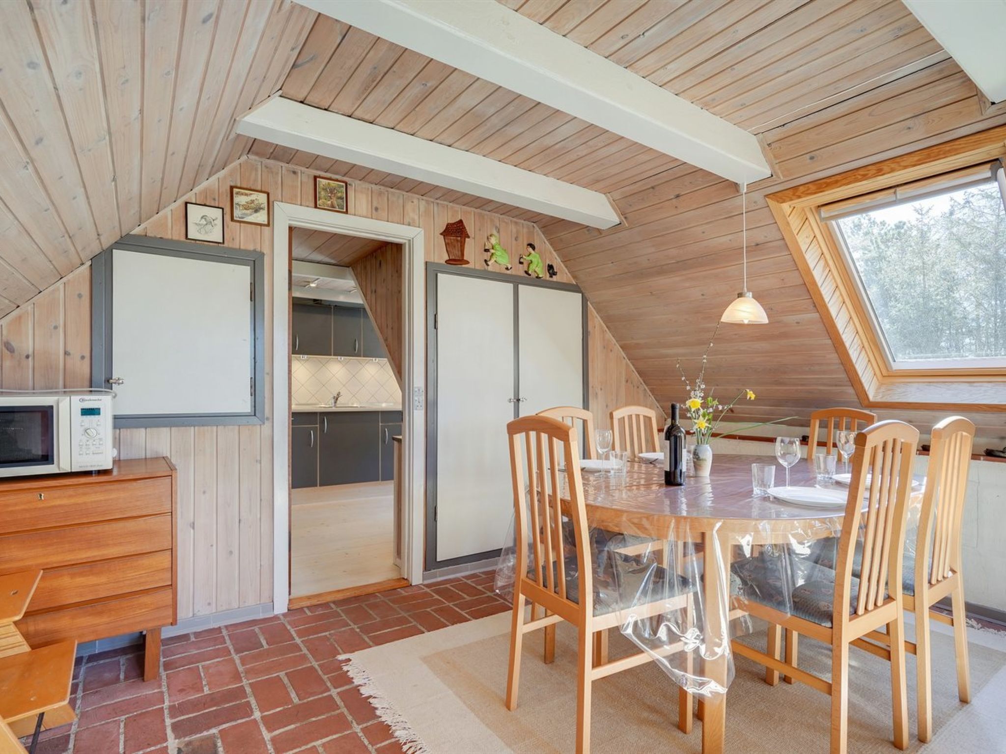 "Ødke" - 3.5km from the sea-Inside