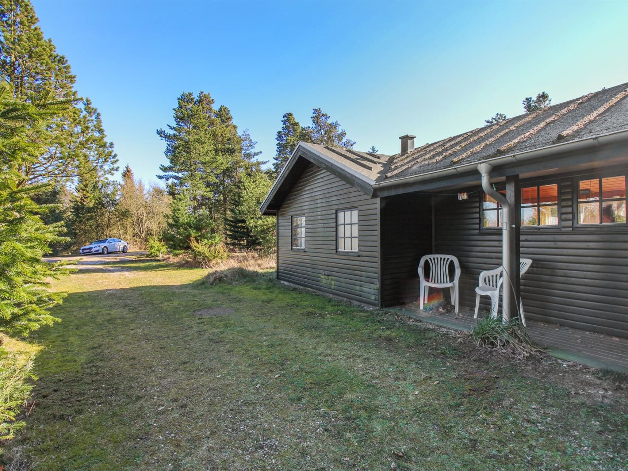 "Sigourney" - 2km to the fjord-Buiten