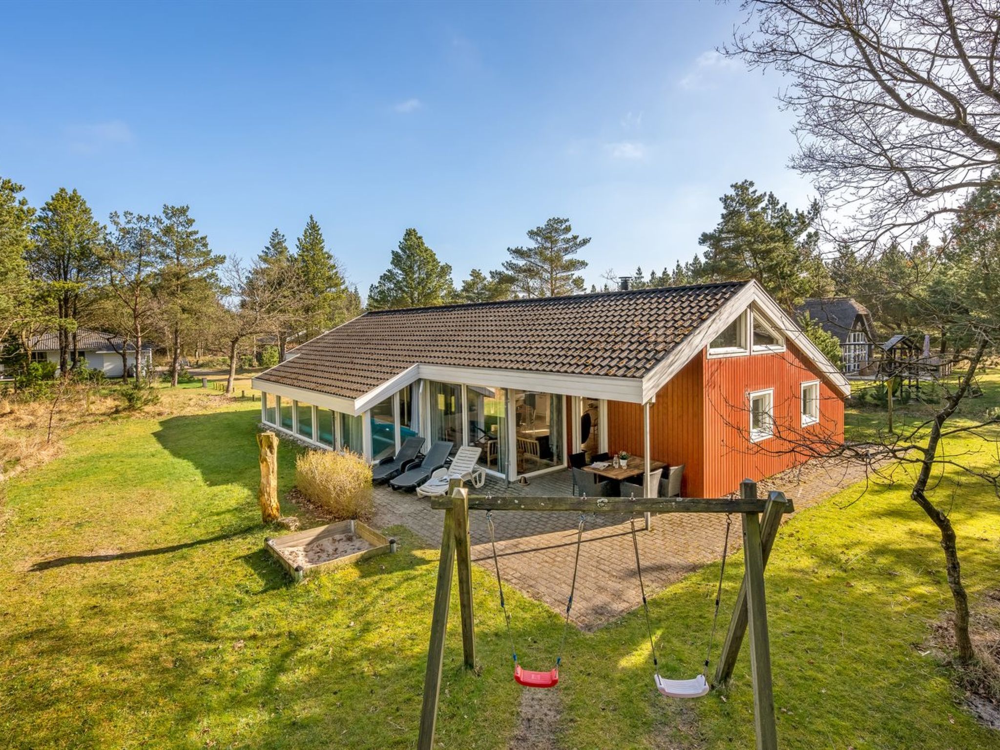 "Luciane" - 2.5km from the sea