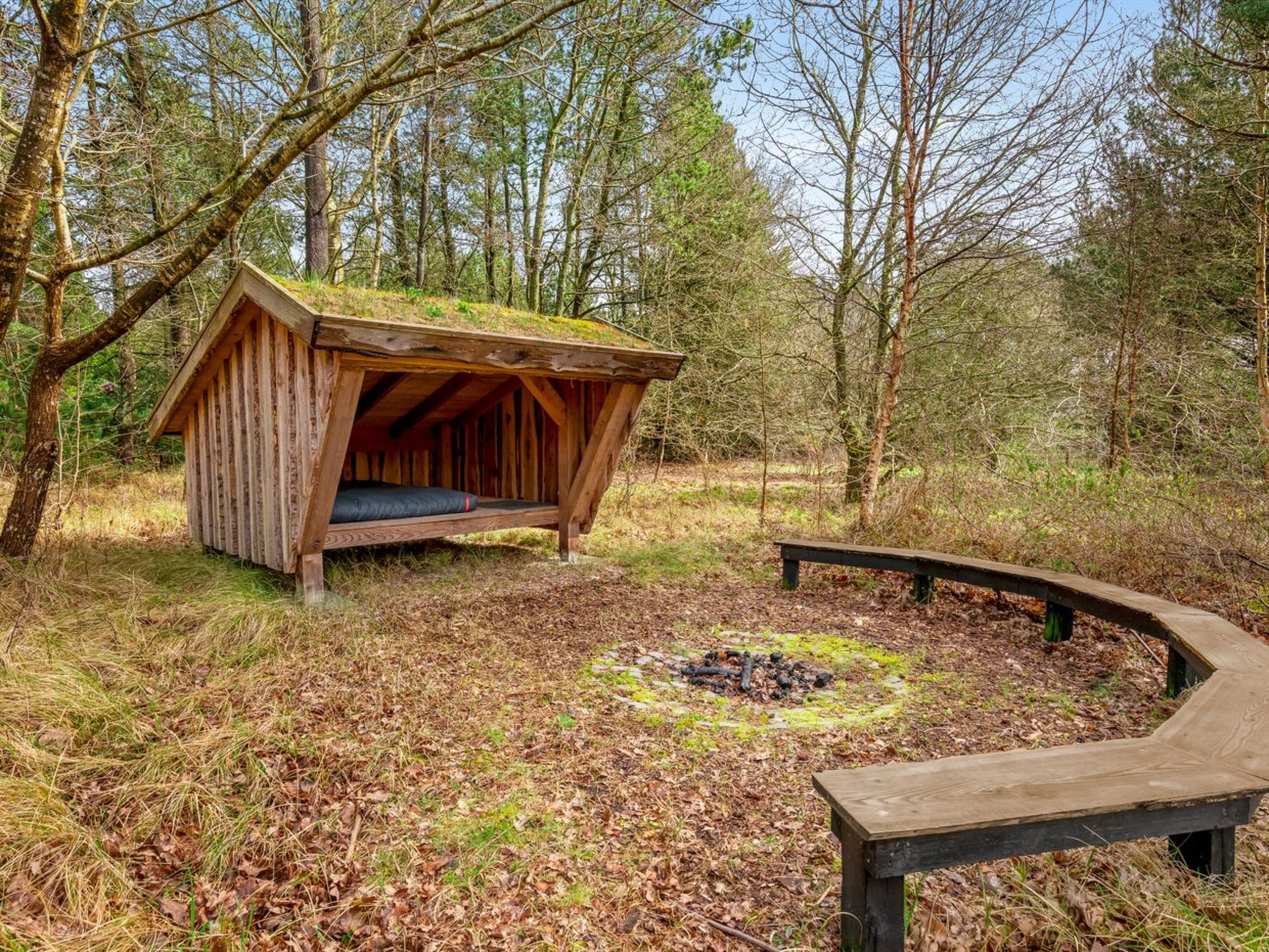 "Hunno" - 3km from the sea