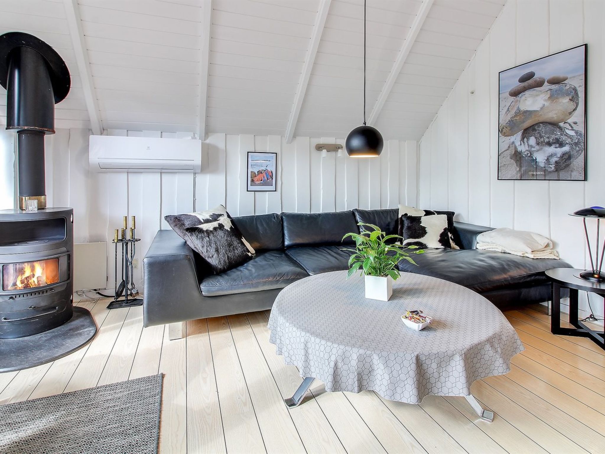 "Awenasa" - 4.1km from the sea - Binnen