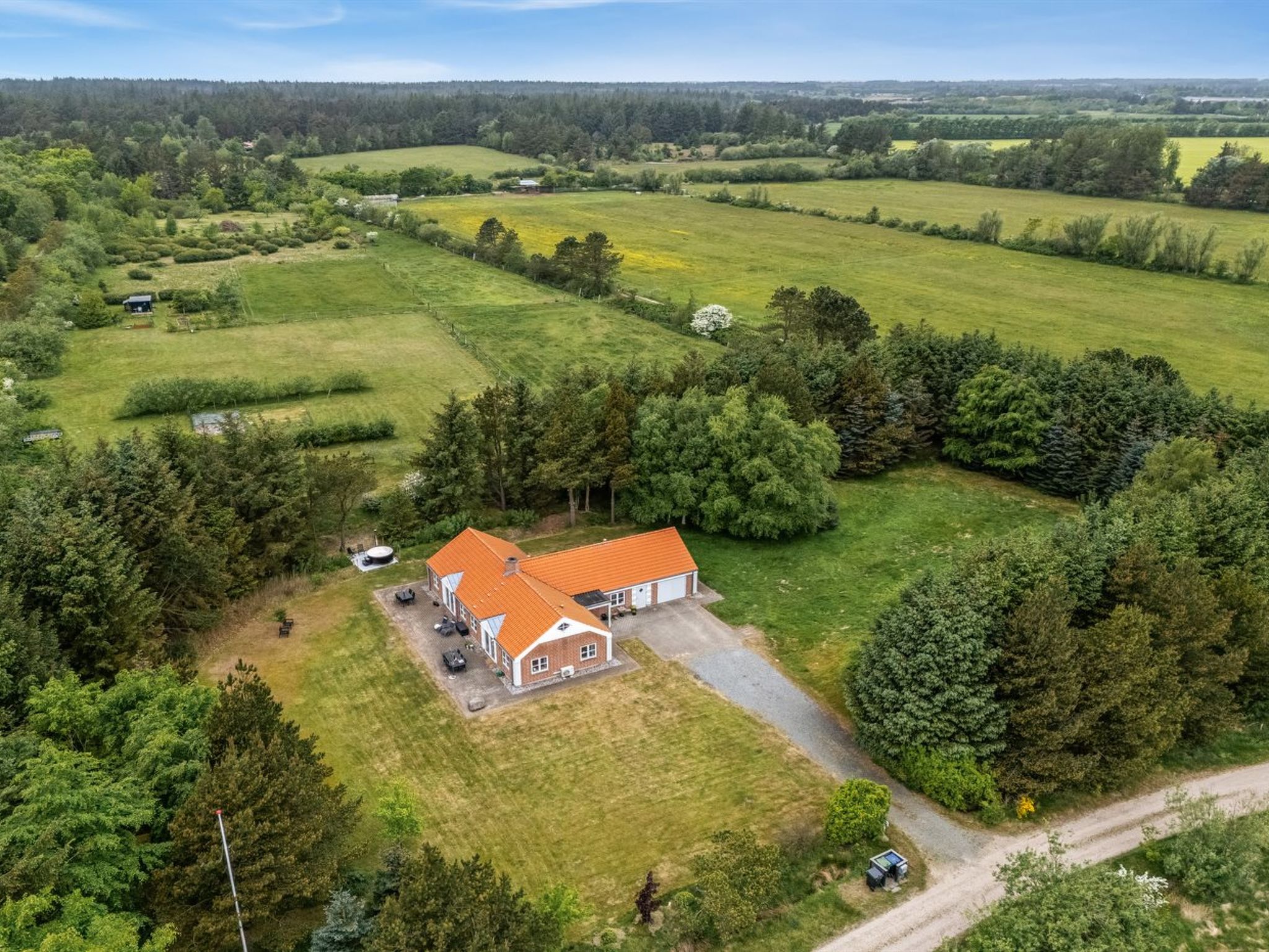 "Marlise" - 2.5km from the sea - Draußen