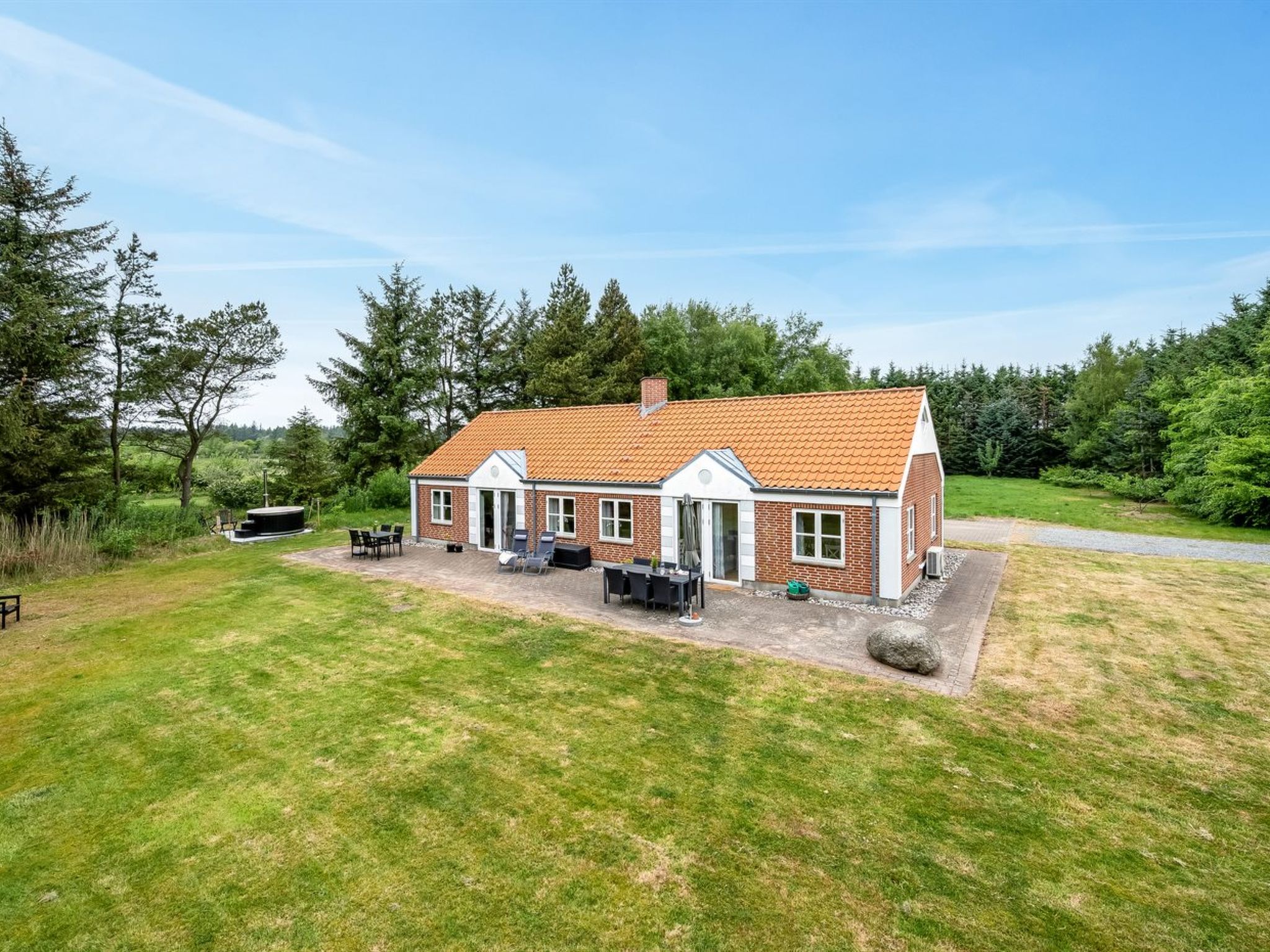 "Marlise" - 2.5km from the sea - Draußen