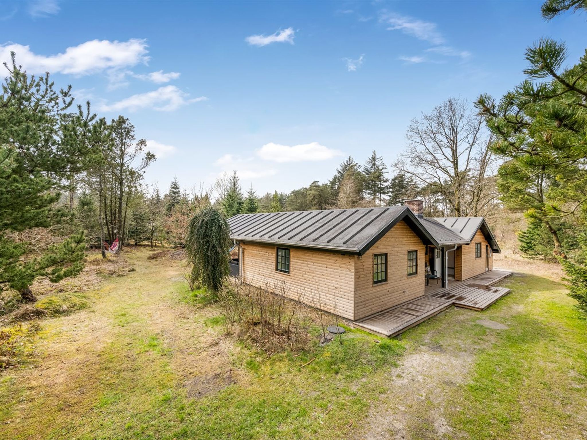 "Anu" - 2km to the fjord - Buiten