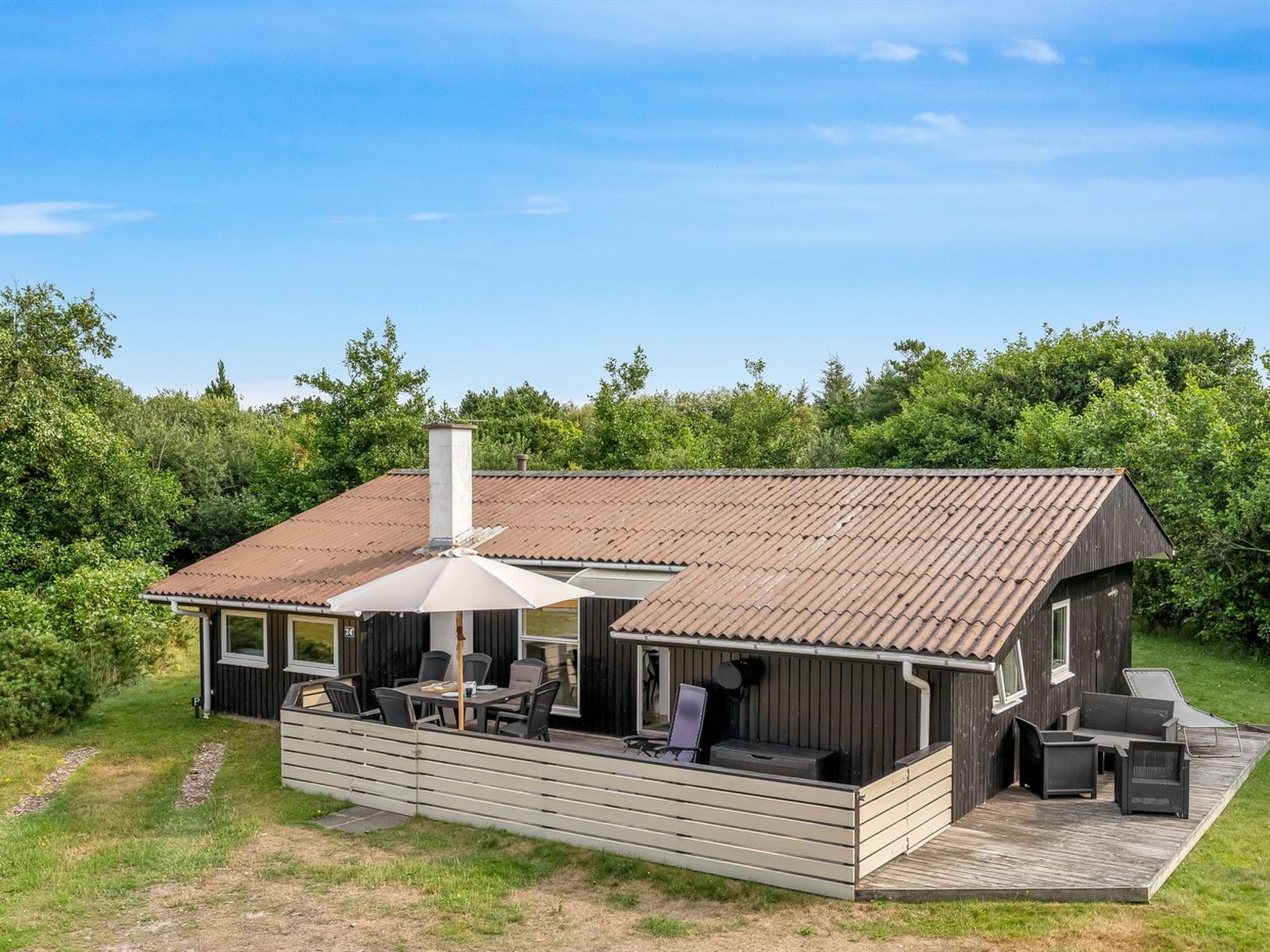 "Solborg" - 400m from the sea