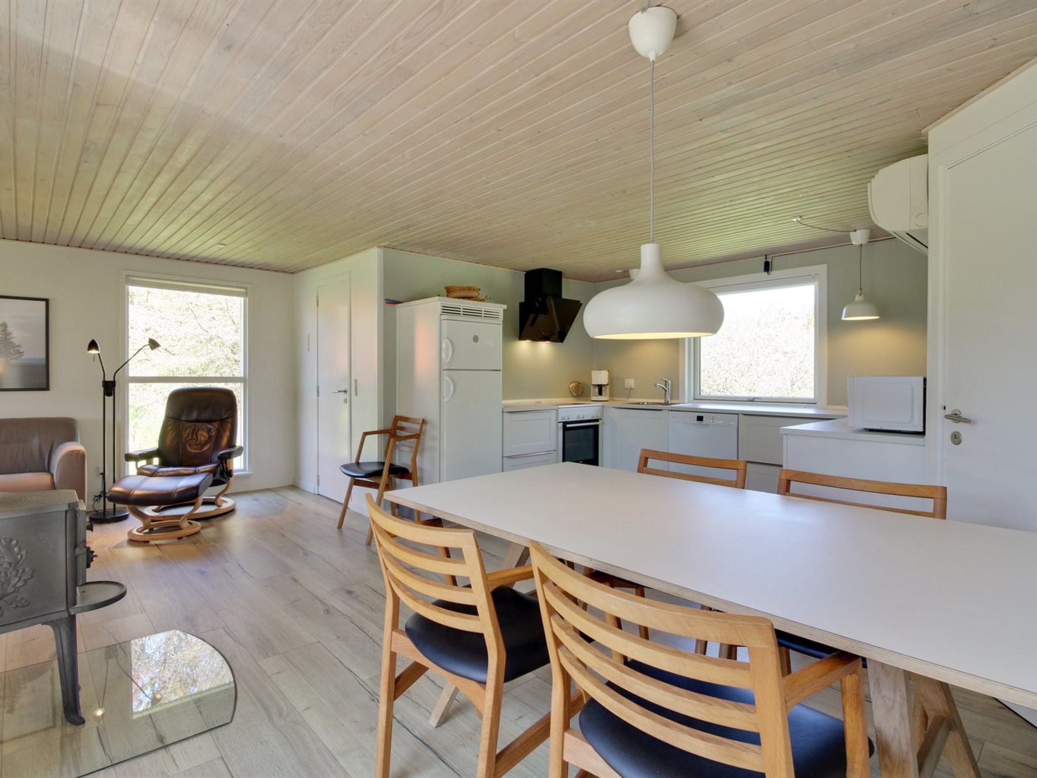 "Solborg" - 400m from the sea