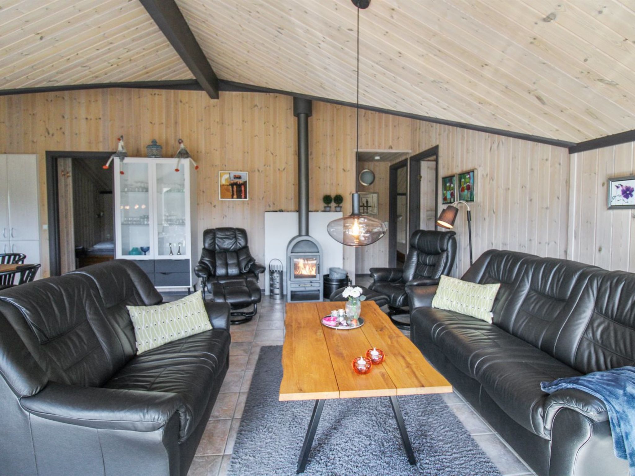 "Maureen" - 10.5km from the sea - Binnen