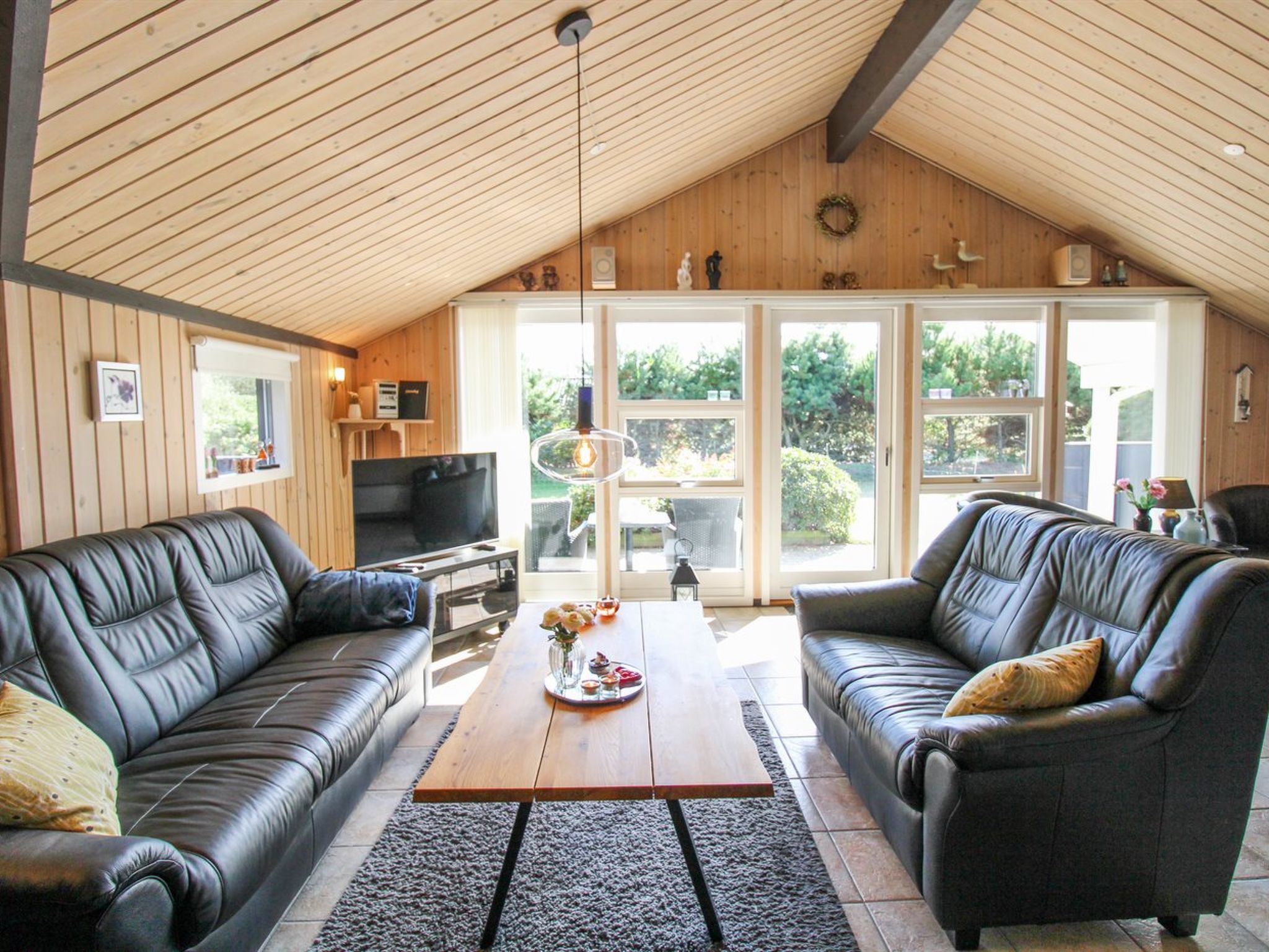 "Maureen" - 10.5km from the sea - Binnen