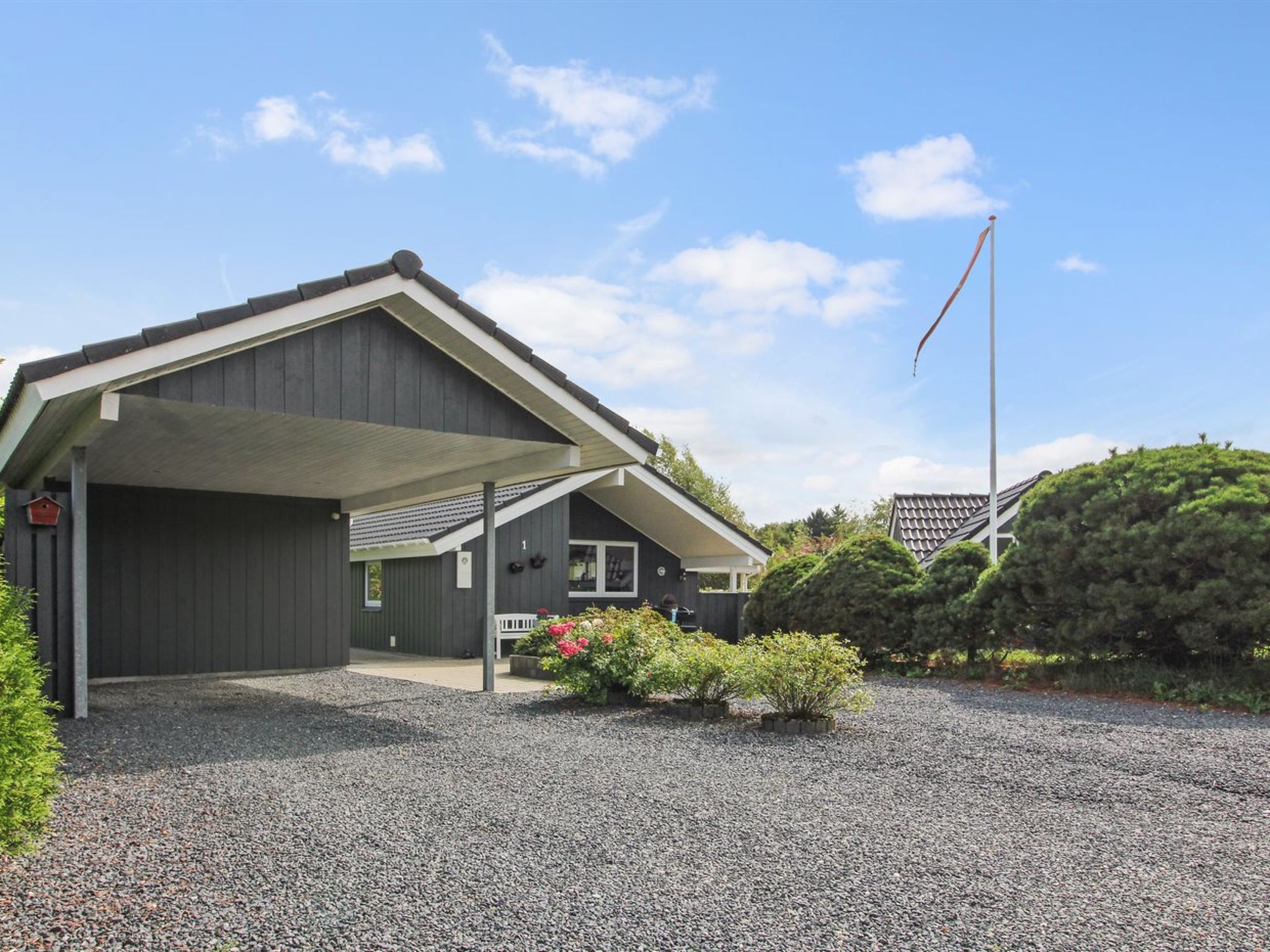 "Maureen" - 10.5km from the sea-Buiten