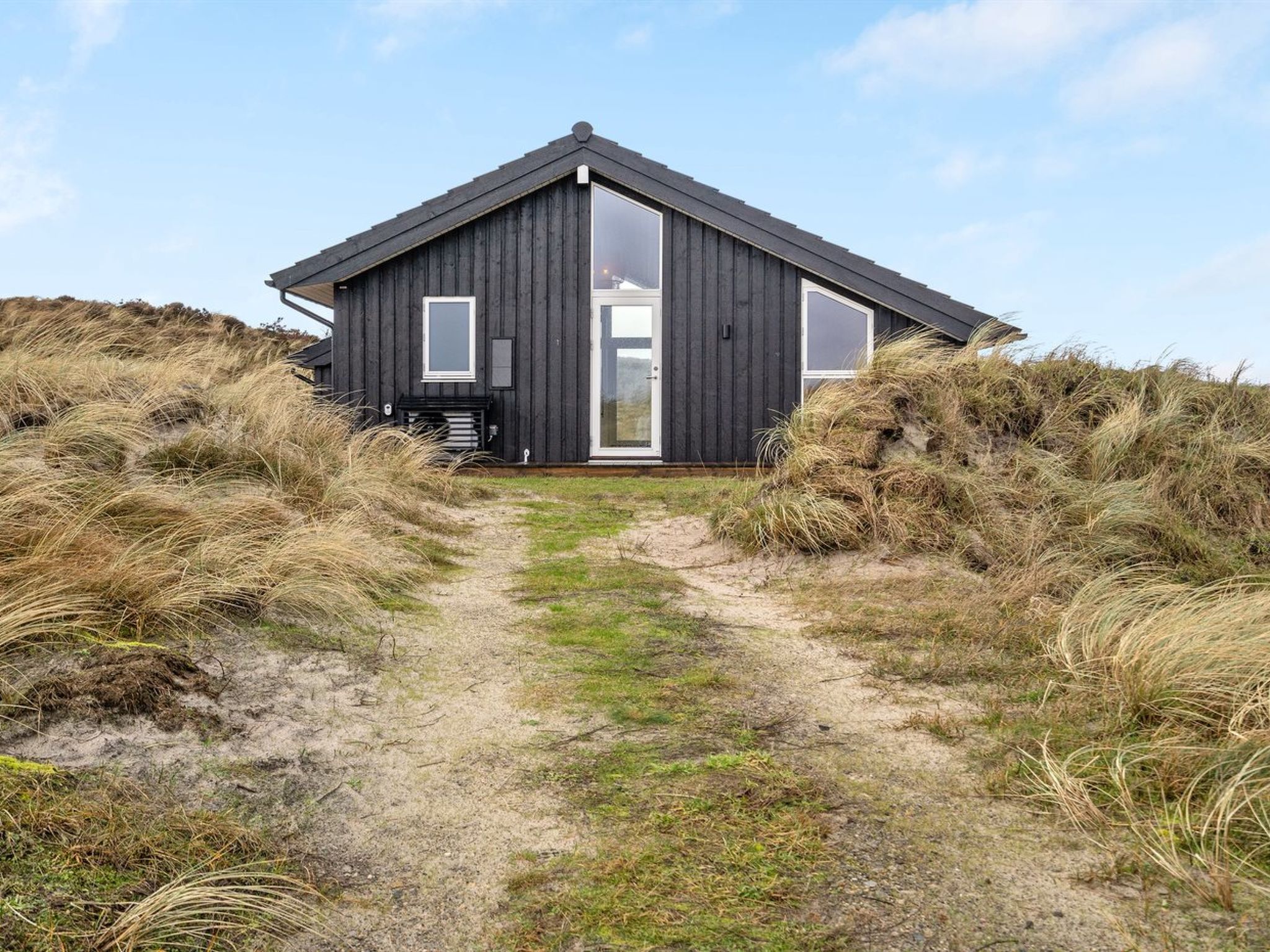 "Marjorie" - 400m from the sea